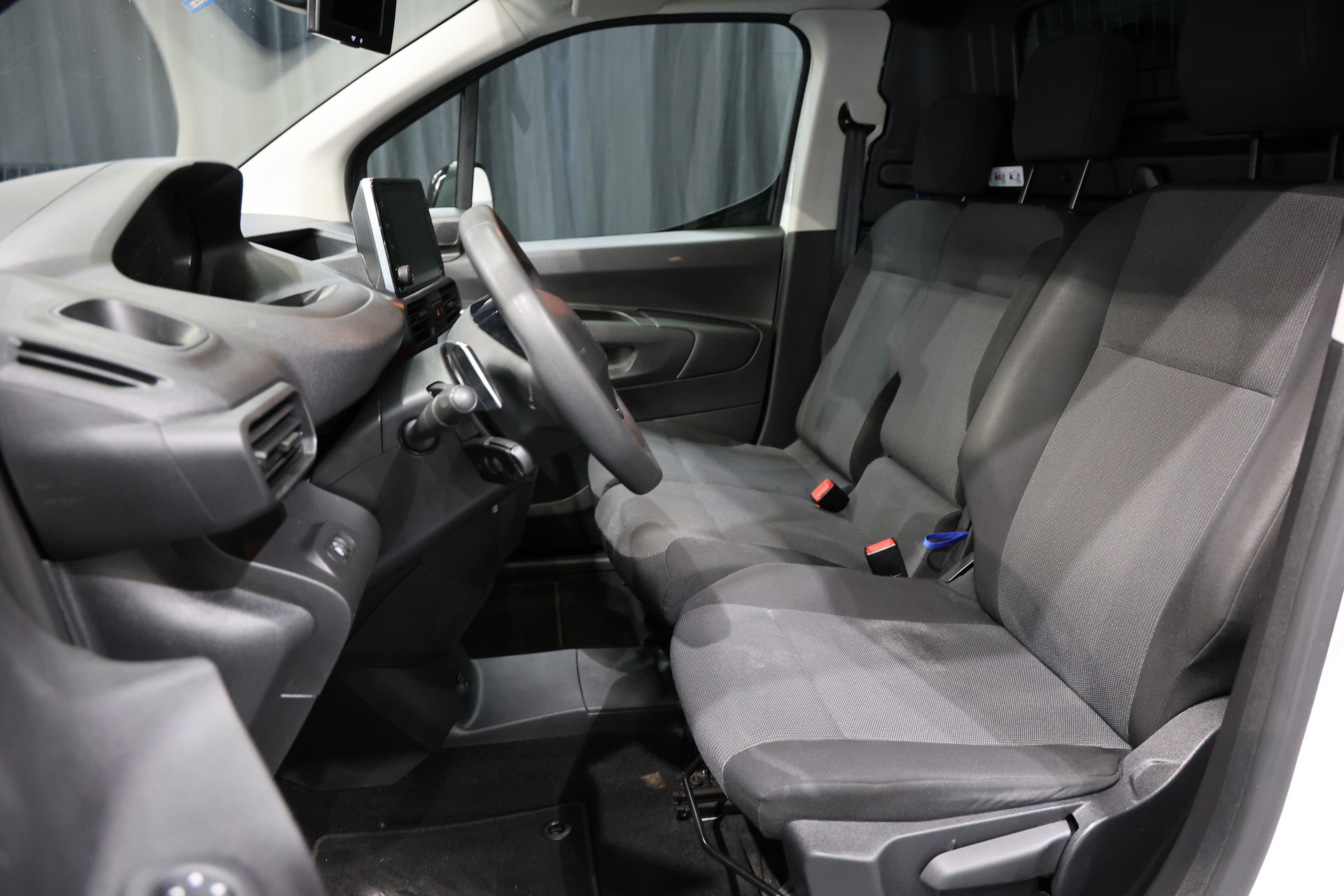 PEUGEOT Partner 1.5 Blue HDi s/s Long Automat-image-4