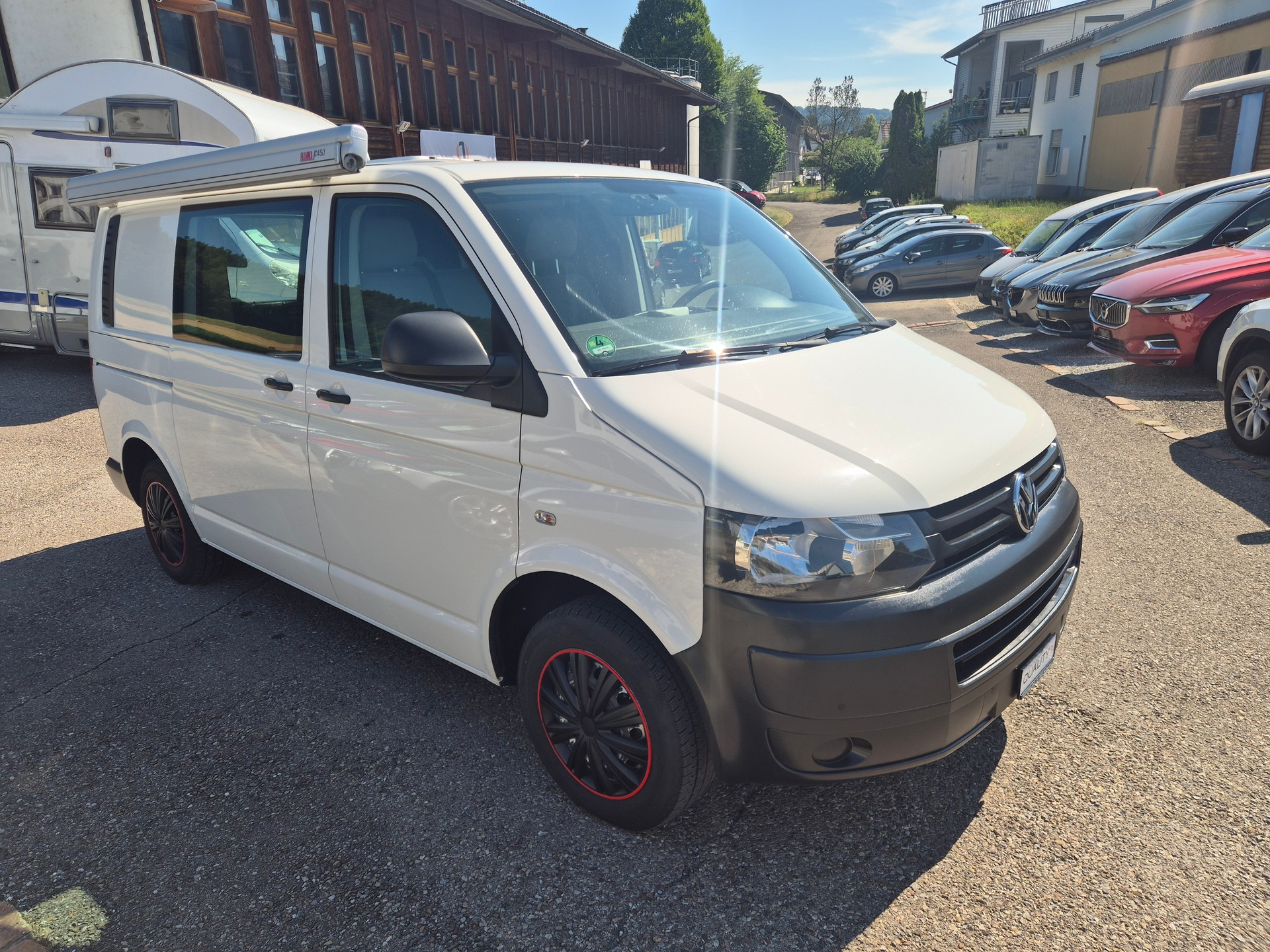 VW Wohnwagen-image-0
