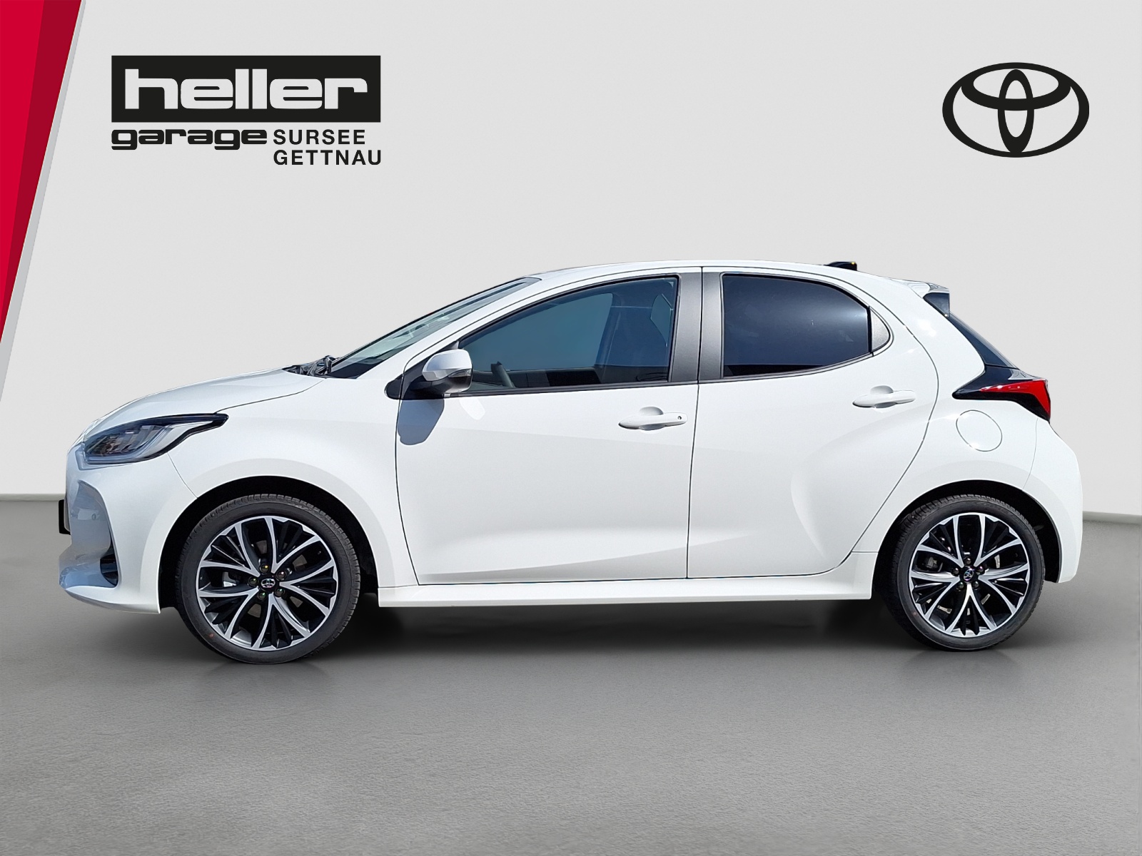TOYOTA Yaris 1.5 VVT-i HSD Trend-image-1