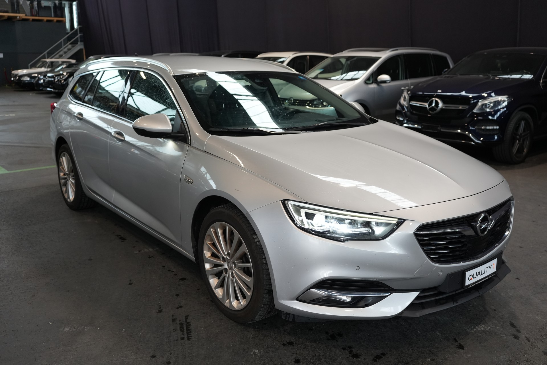 OPEL Insignia 2.0 BiDTI Sports Tourer Excellence 4WD A.-image-4