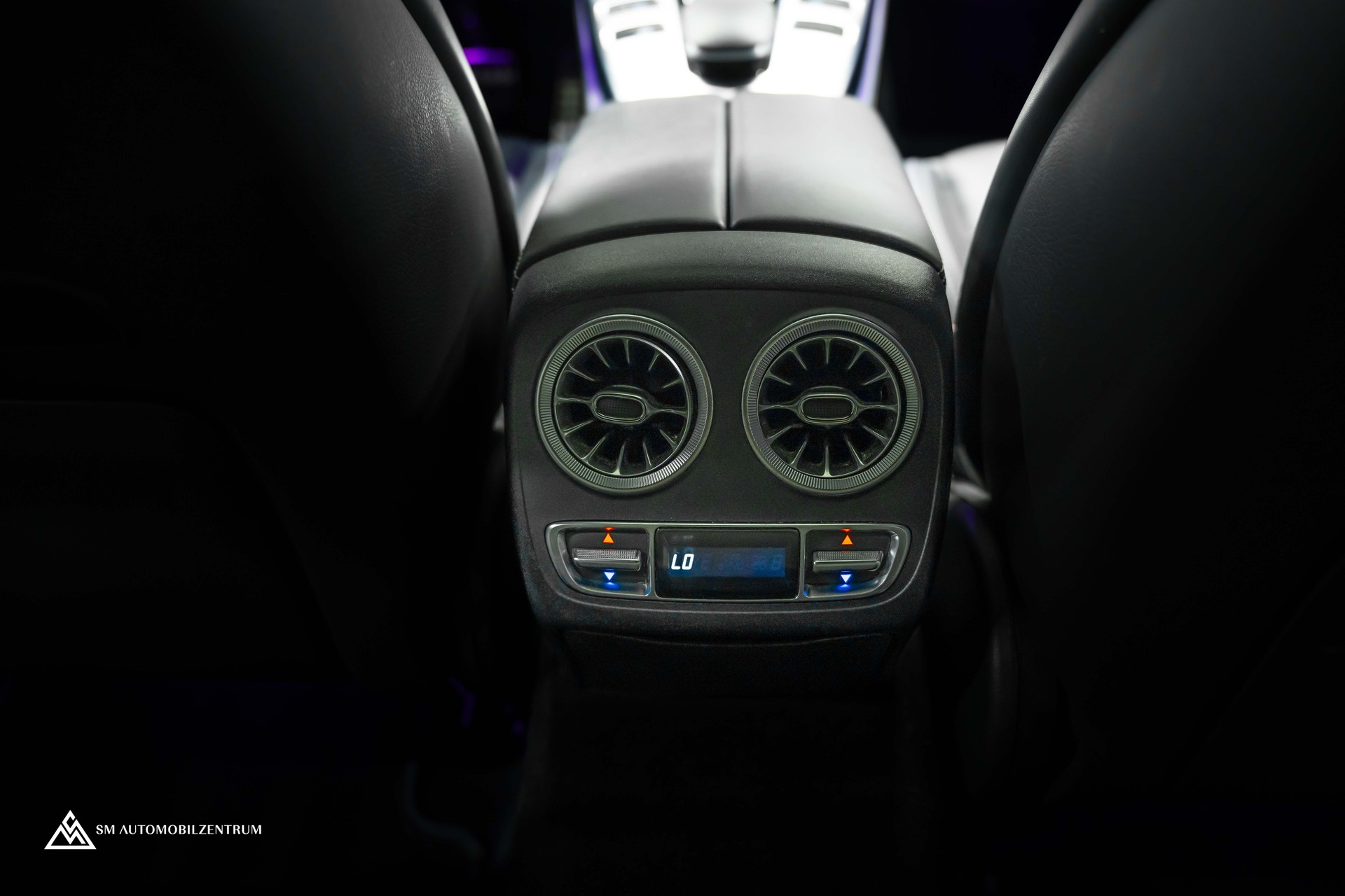 MERCEDES-BENZ AMG GT 63 S E Performance 4matic+ / Aero / Keramikbremsen / Carbon / Panorama-image-40