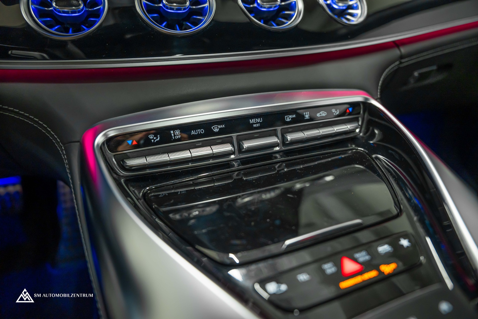 MERCEDES-BENZ AMG GT 63 S E Performance 4matic+ / Aero / Keramikbremsen / Carbon / Panorama-image-30