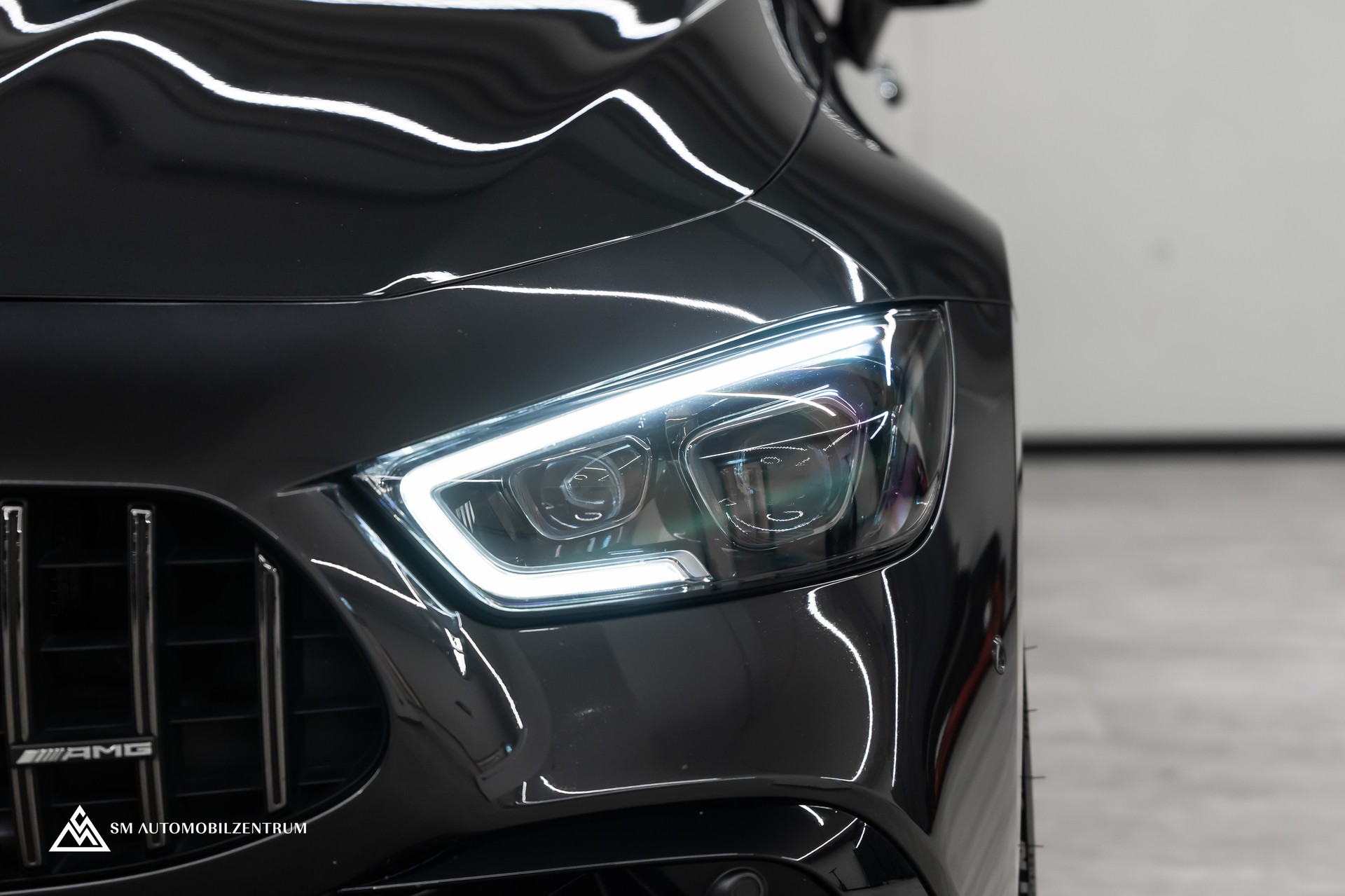 MERCEDES-BENZ AMG GT 63 S E Performance 4matic+ / Aero / Keramikbremsen / Carbon / Panorama-showroom-element-2