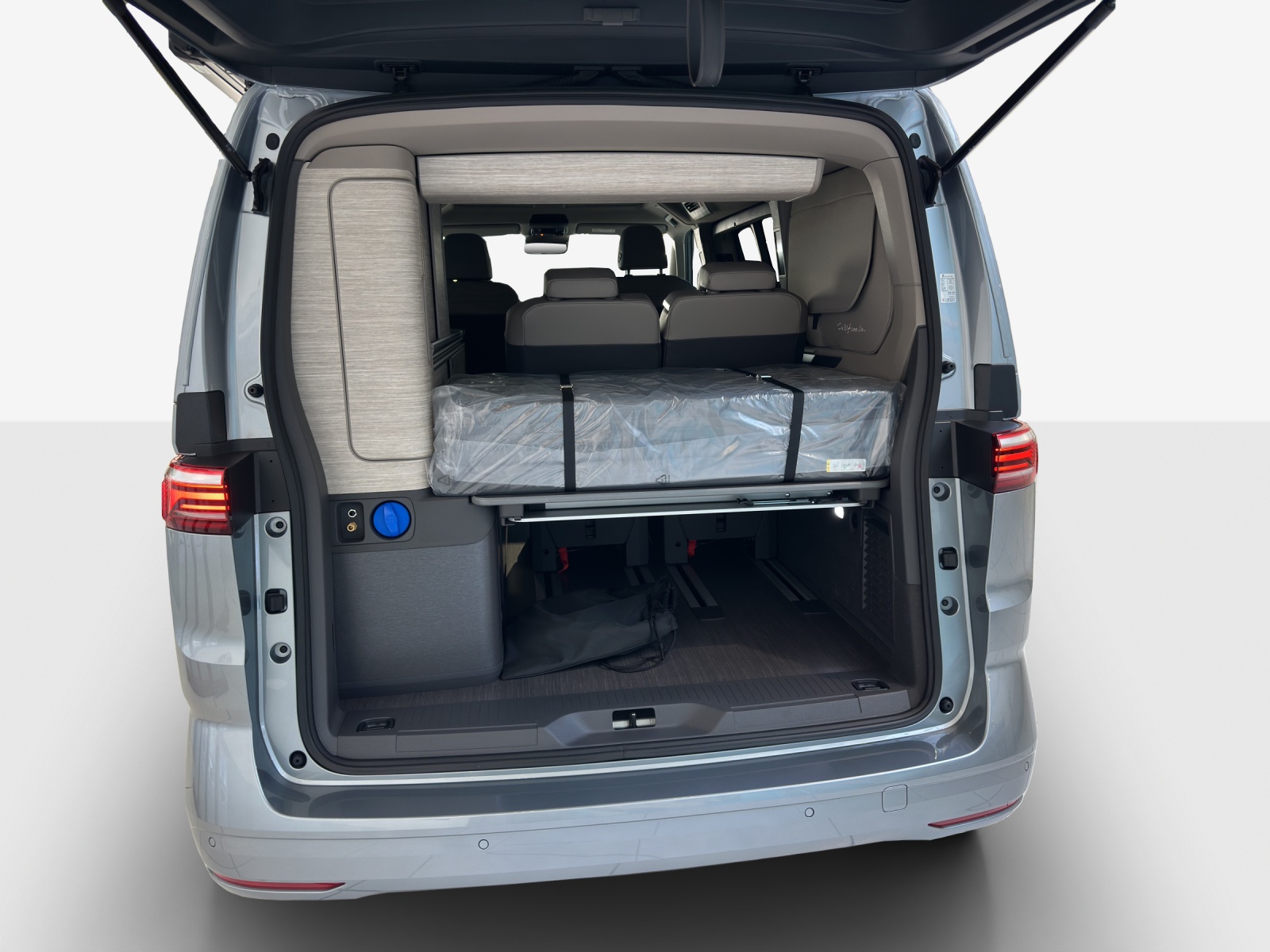 VW California eHybrid Ocean Liberty 4Motion-image-12