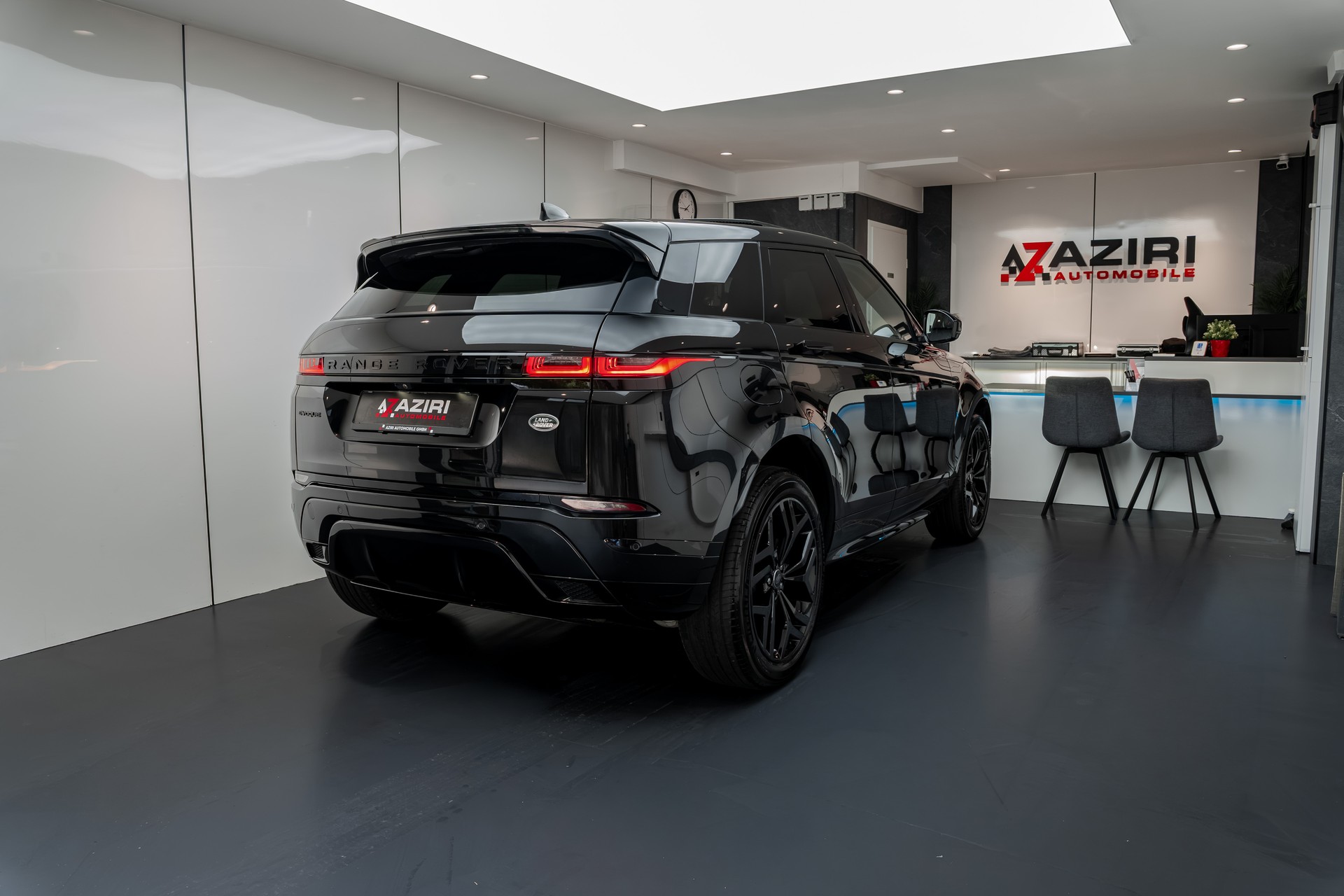 LAND ROVER Range Rover Evoque R-Dynamic P 200 SE Black Editon-showroom-element-3