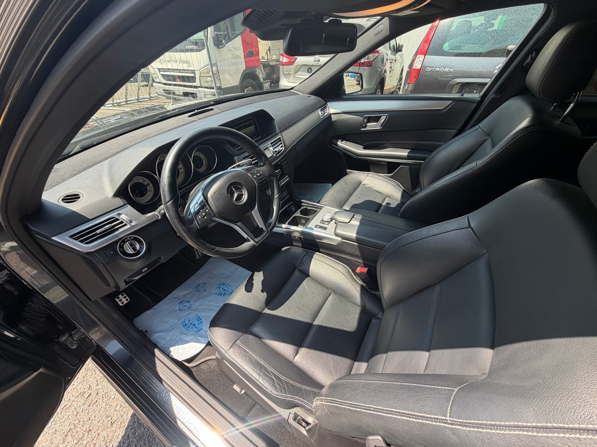 MERCEDES-BENZ E 250 CDI Avantgarde 4Matic 7G-Tronic-image-12