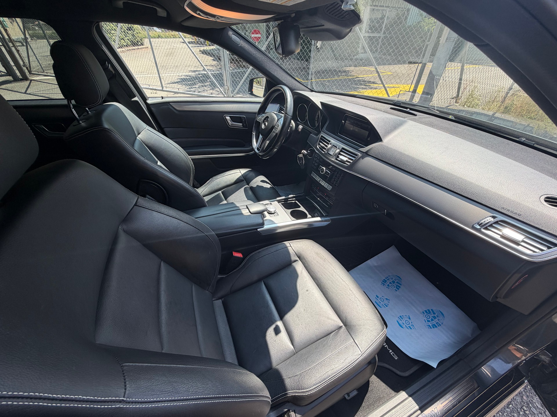 MERCEDES-BENZ E 250 CDI Avantgarde 4Matic 7G-Tronic-image-10