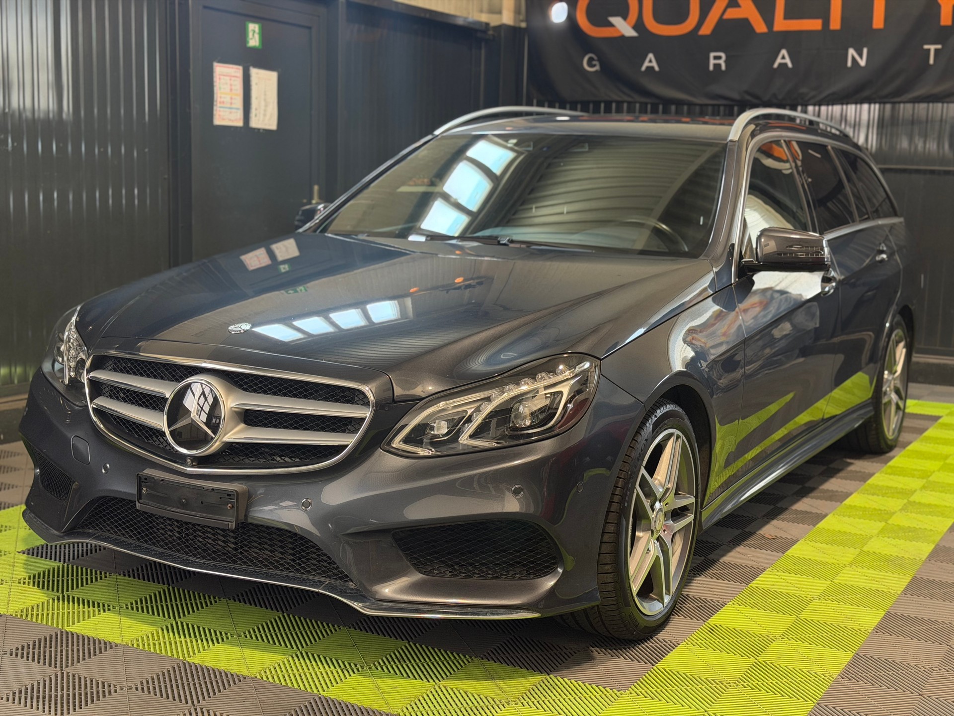 MERCEDES-BENZ E 250 CDI Avantgarde 4Matic 7G-Tronic-image-0