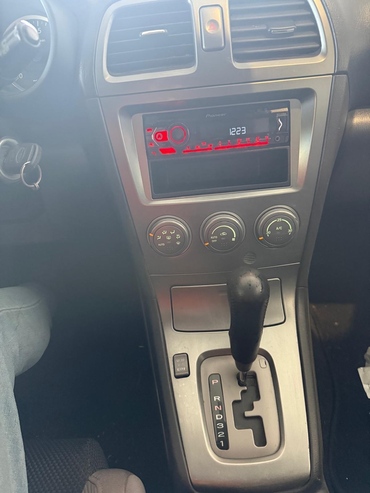 SUBARU Impreza 2.0R-image-3