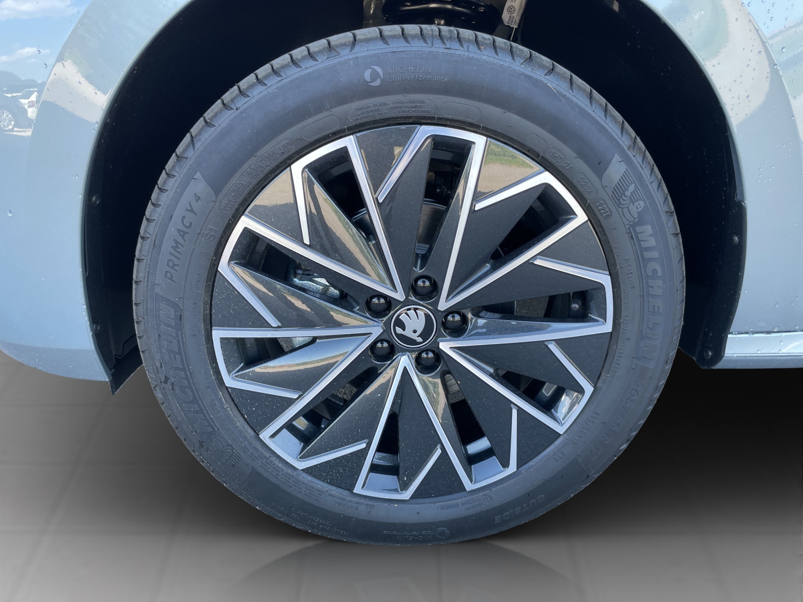 SKODA Kamiq 1.5 TSI Dynamic DSG-image-18