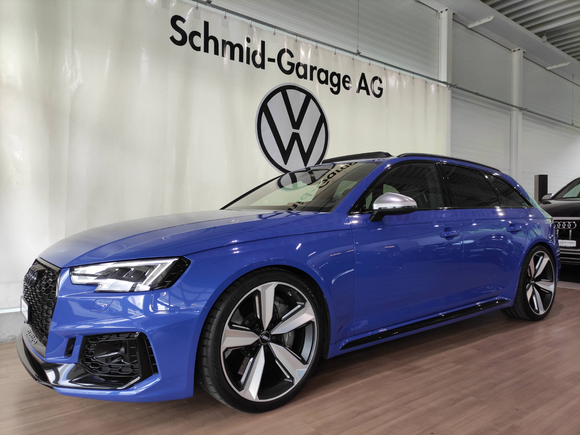 AUDI RS4 Avant 2.9 V6 TFSI quattro T-Tronic-showroom-element-1
