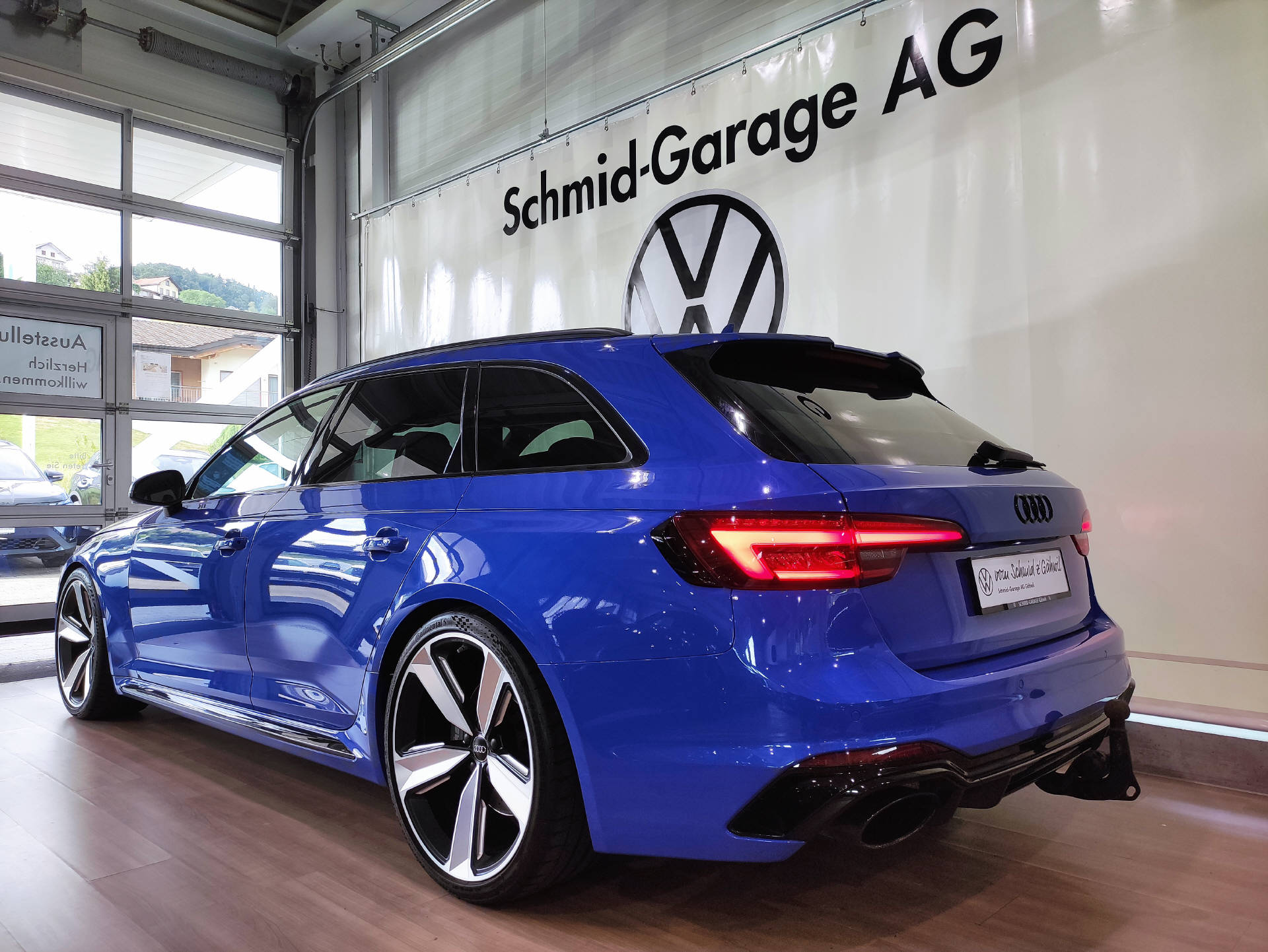AUDI RS4 Avant 2.9 V6 TFSI quattro T-Tronic-image-18