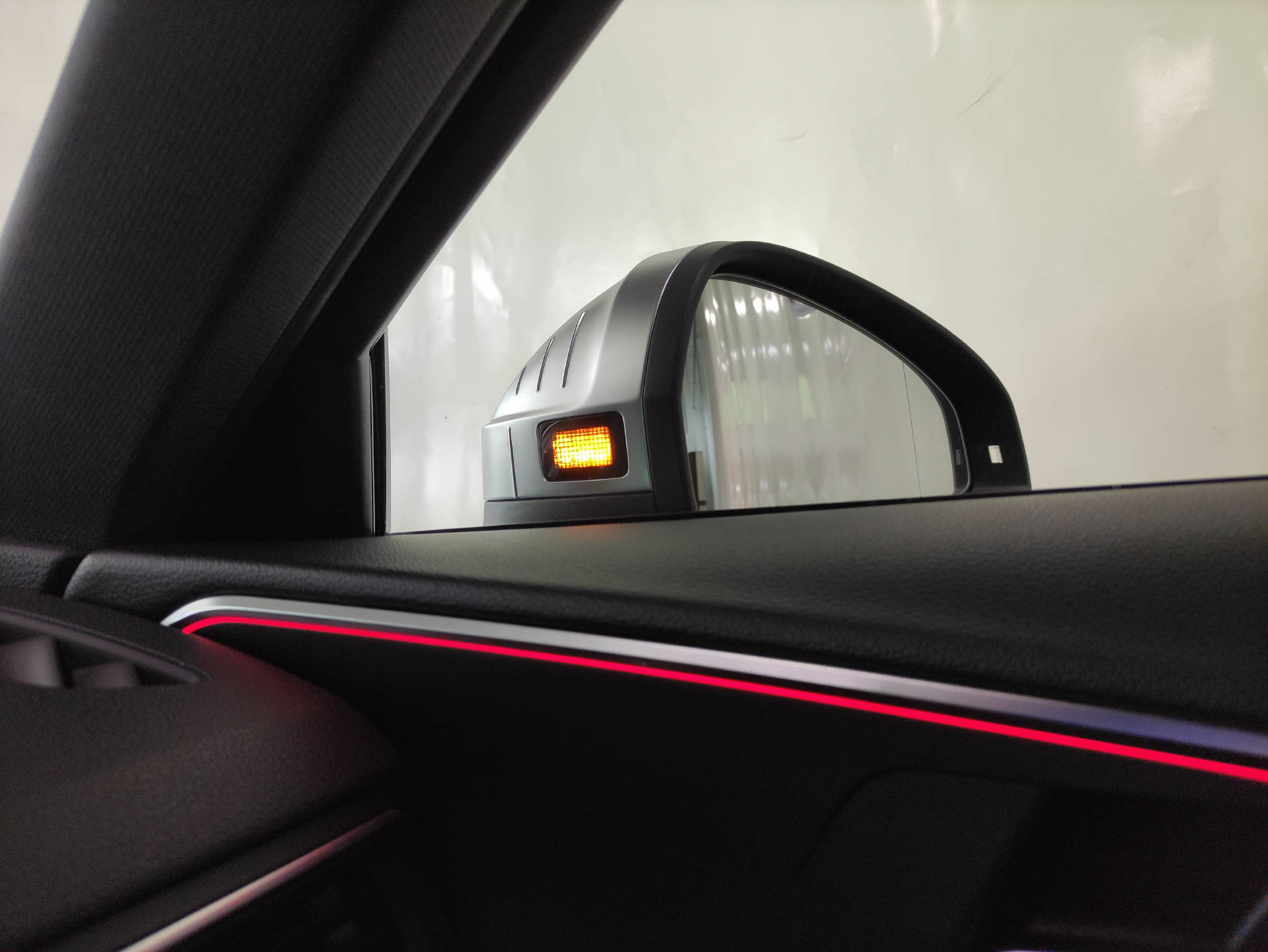 AUDI RS4 Avant 2.9 V6 TFSI quattro T-Tronic-image-9