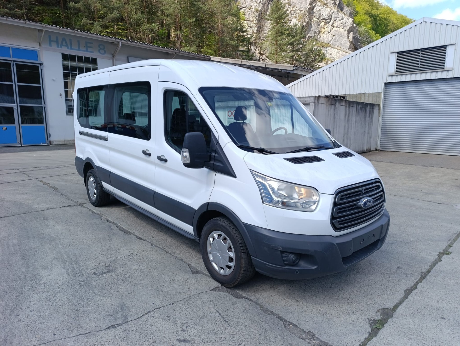 FORD Transit-image-0