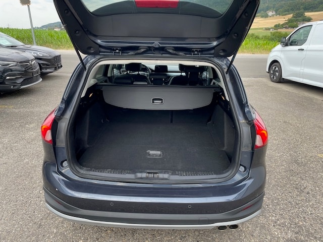 FORD Focus 1.0 SCTi Active-image-5
