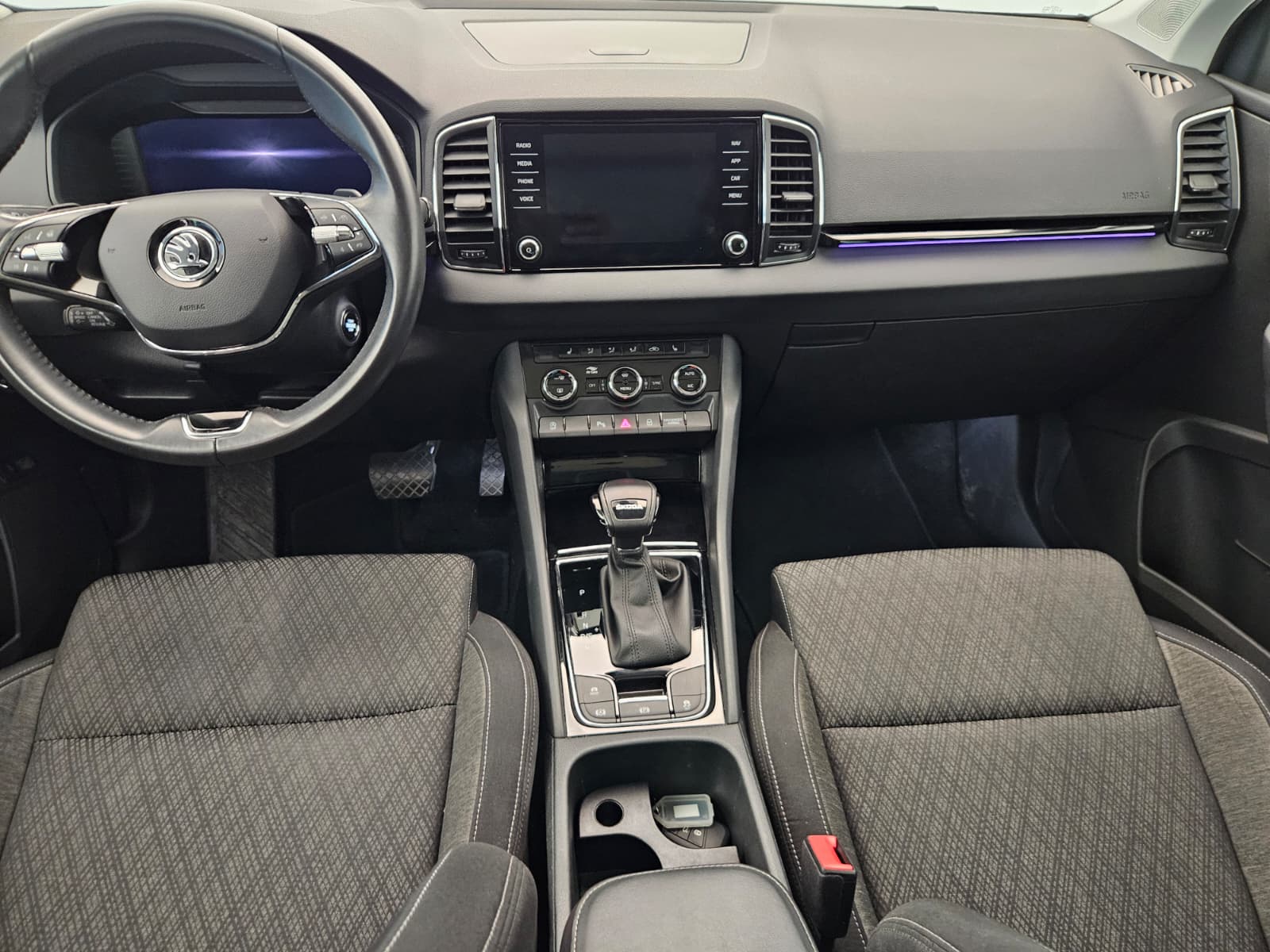 SKODA Karoq 1.5 TSI Style DSG-image-9