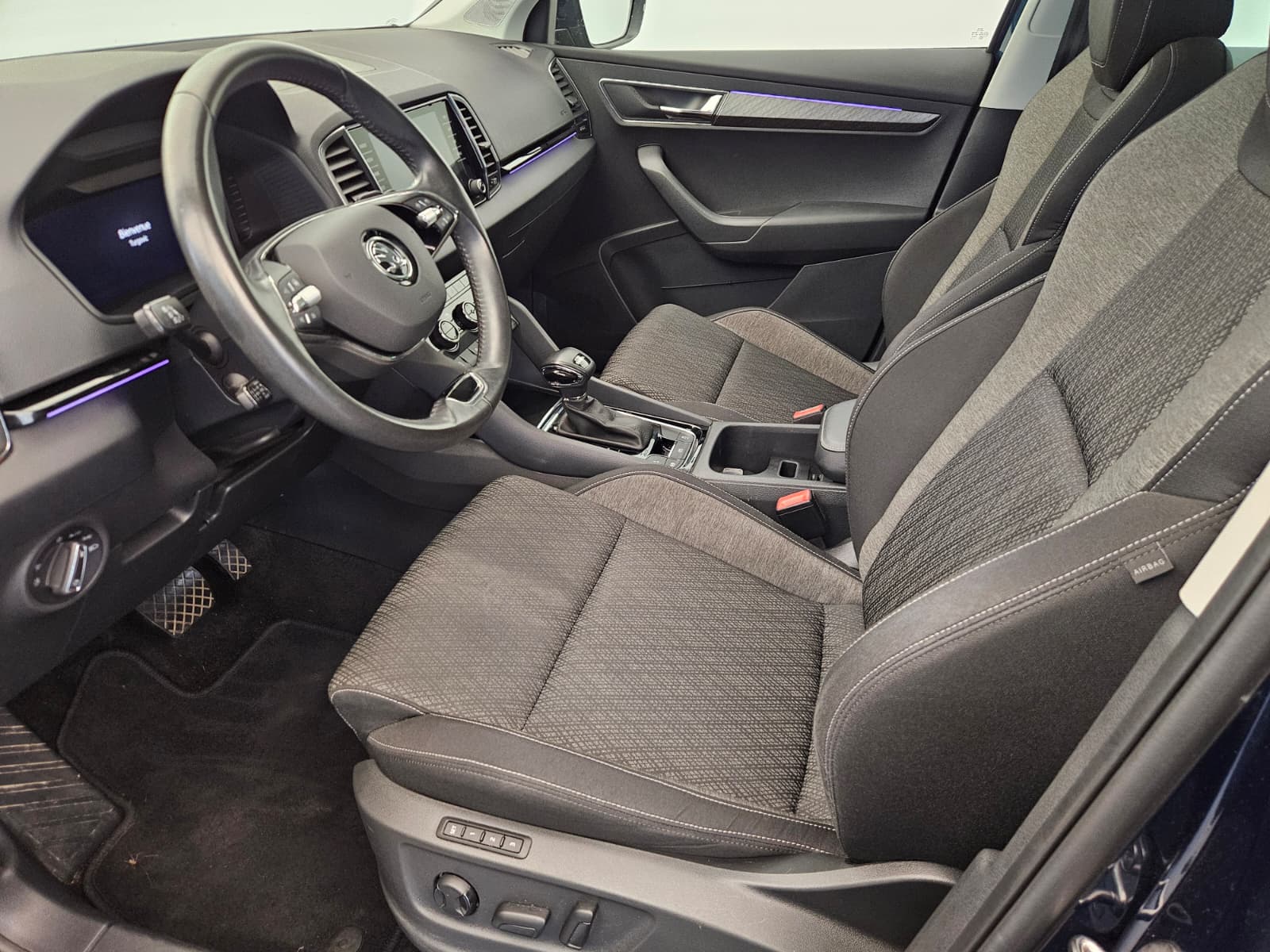 SKODA Karoq 1.5 TSI Style DSG-image-10