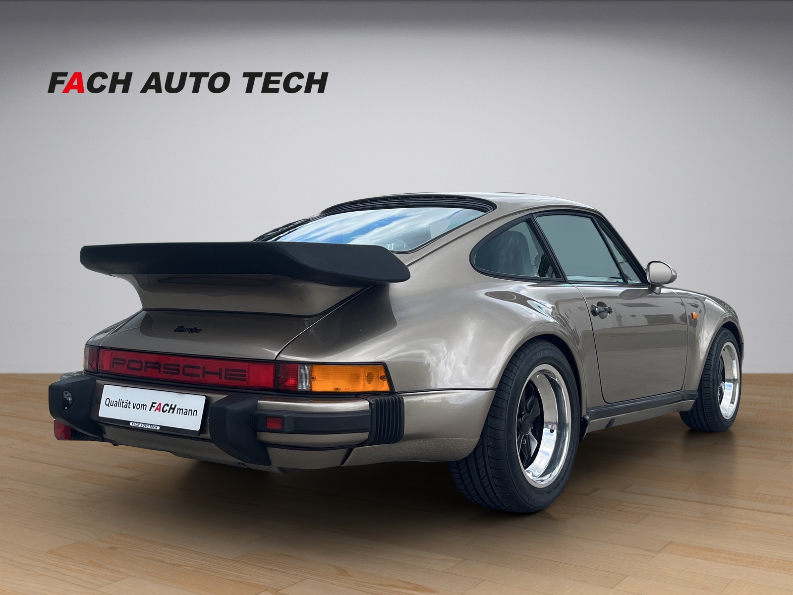 PORSCHE 911 (930) Coupé 3.3 Turbo-image-5