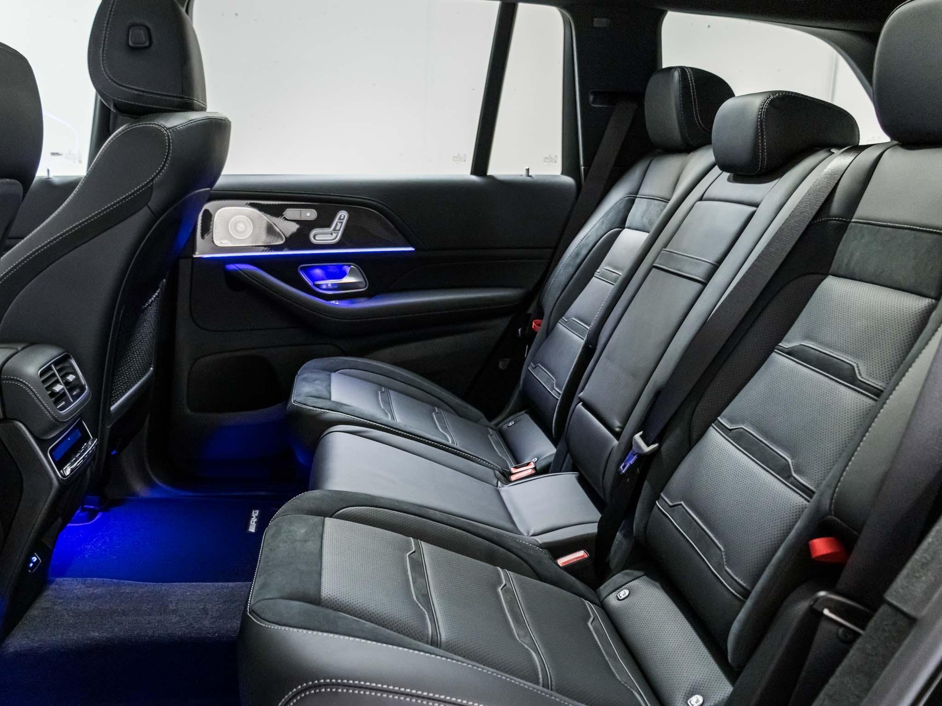 MERCEDES-BENZ GLS 63 AMG 4MATIC+-image-7