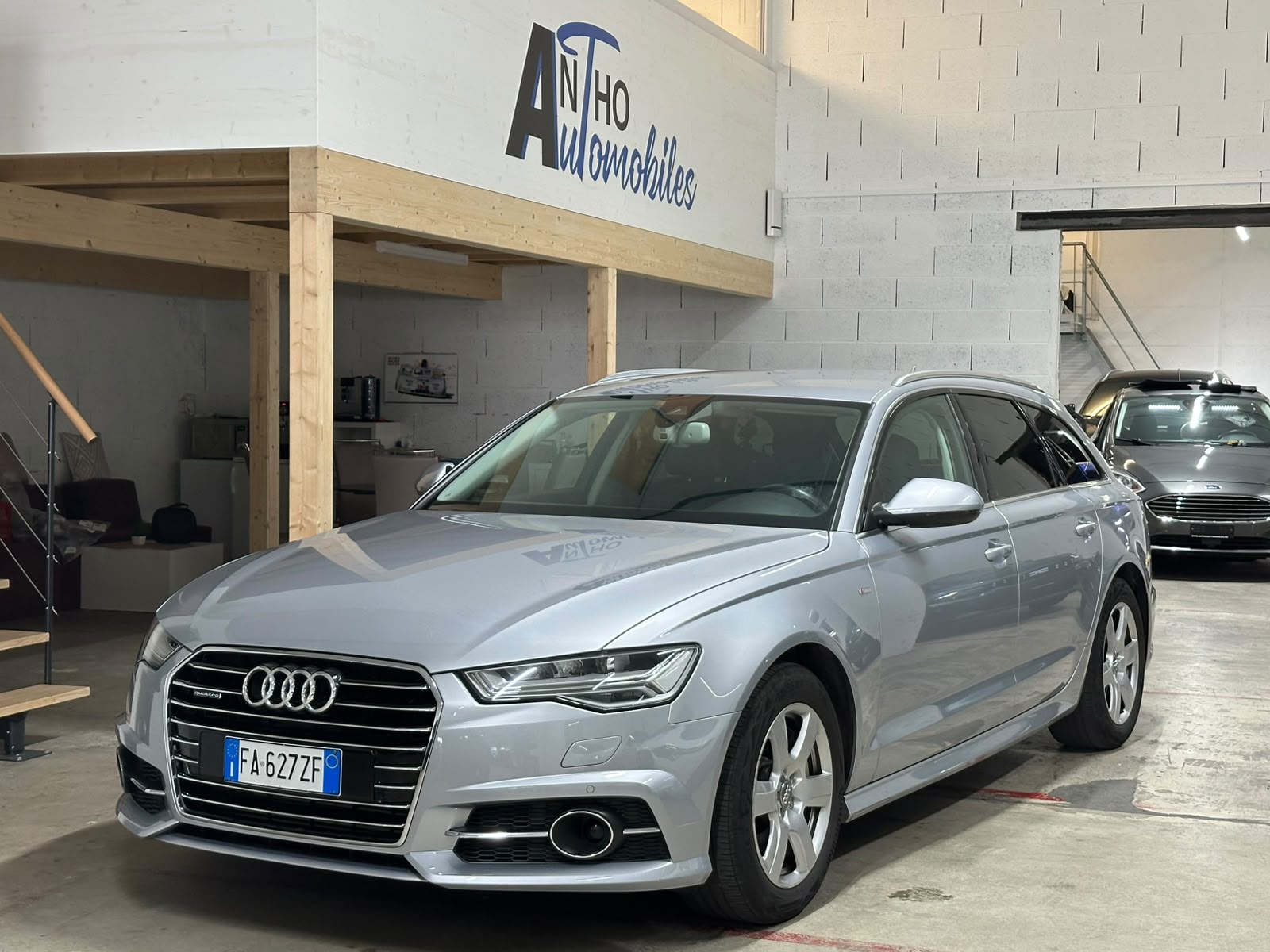 AUDI A6 Avant 3.0 TDI V6 Quattro S-tronic-image-0