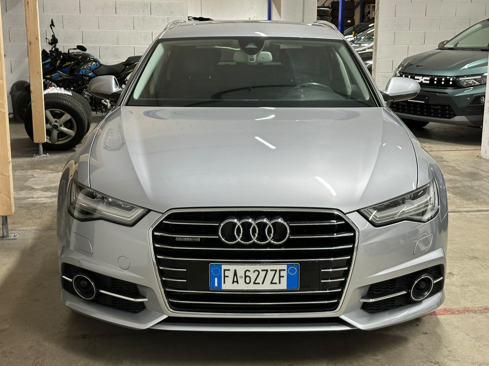 AUDI A6 Avant 3.0 TDI V6 Quattro S-tronic-image-1