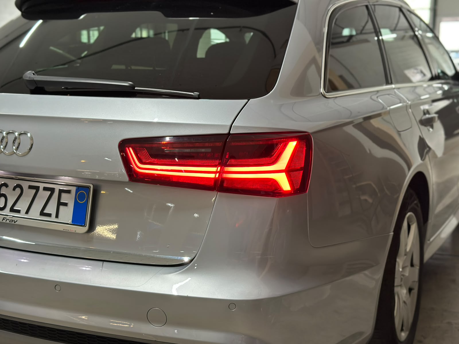 AUDI A6 Avant 3.0 TDI V6 Quattro S-tronic-image-6