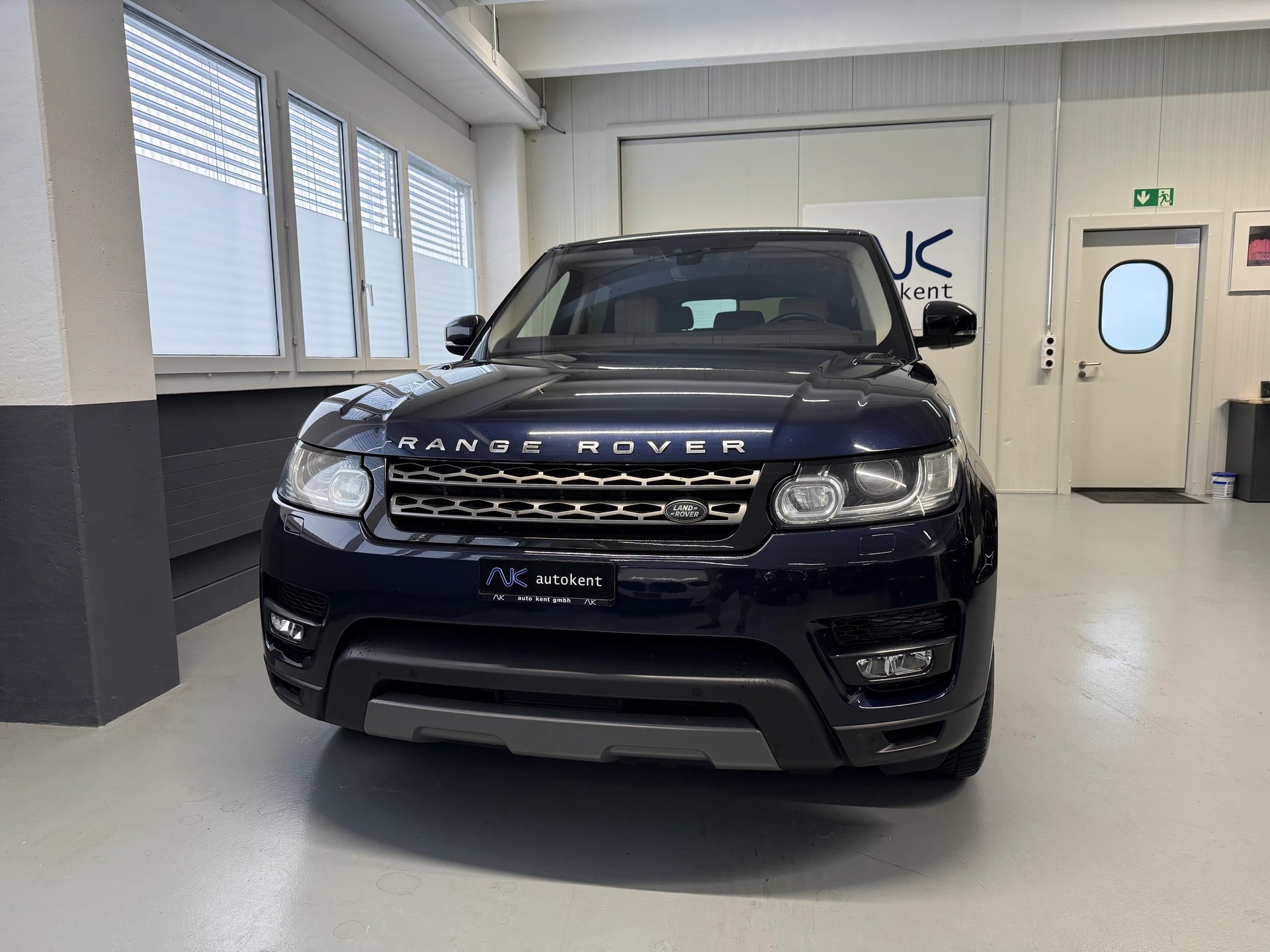 LAND ROVER Range Rover Sport 3.0 SDV6 SE Automatic-image-1