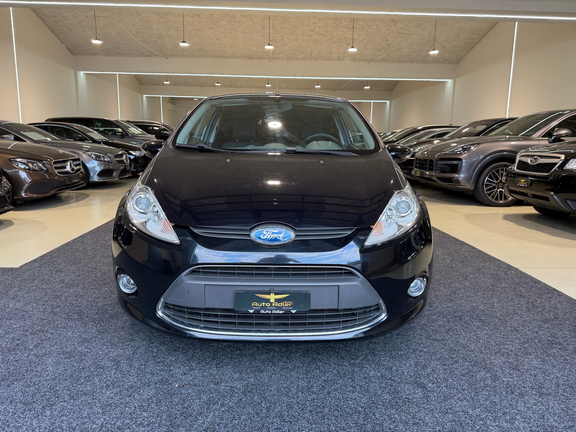 FORD Fiesta 1.4 16V Titanium-image-0