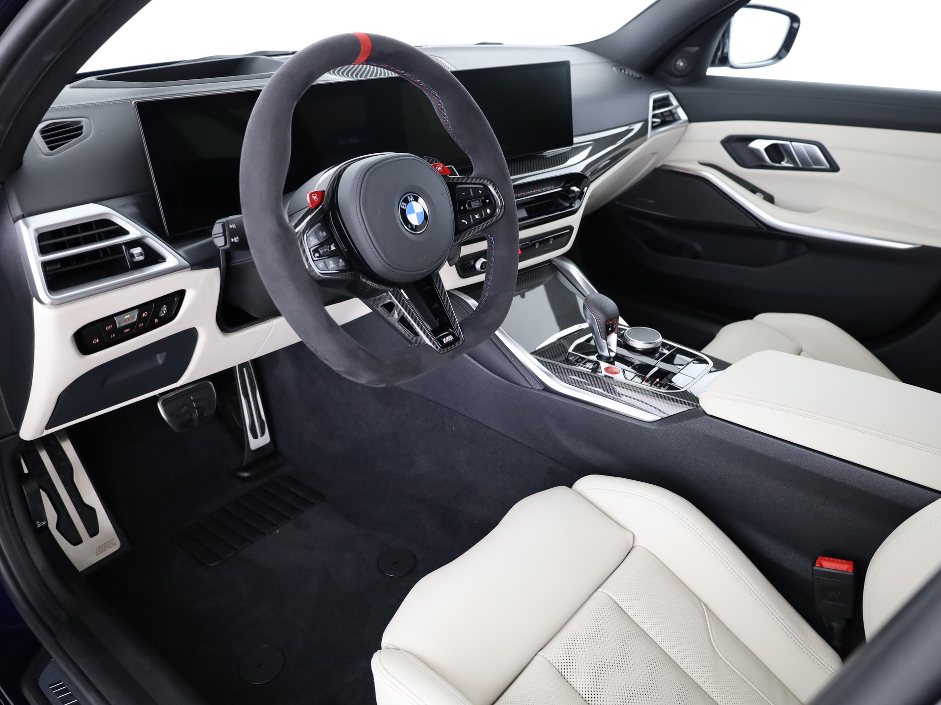 BMW M3 Competition xDrive Touring-image-13