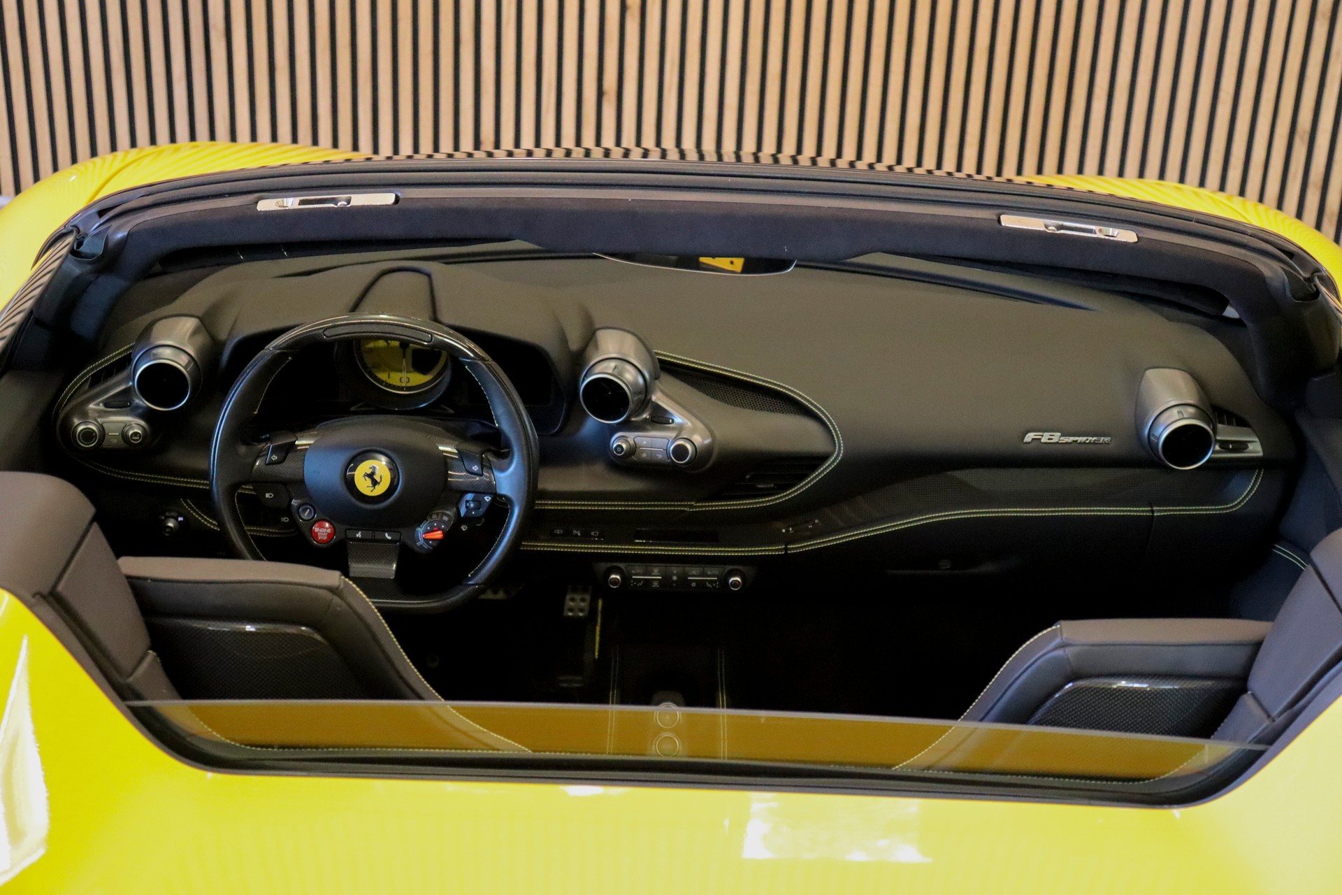 FERRARI F8 Spider-image-15