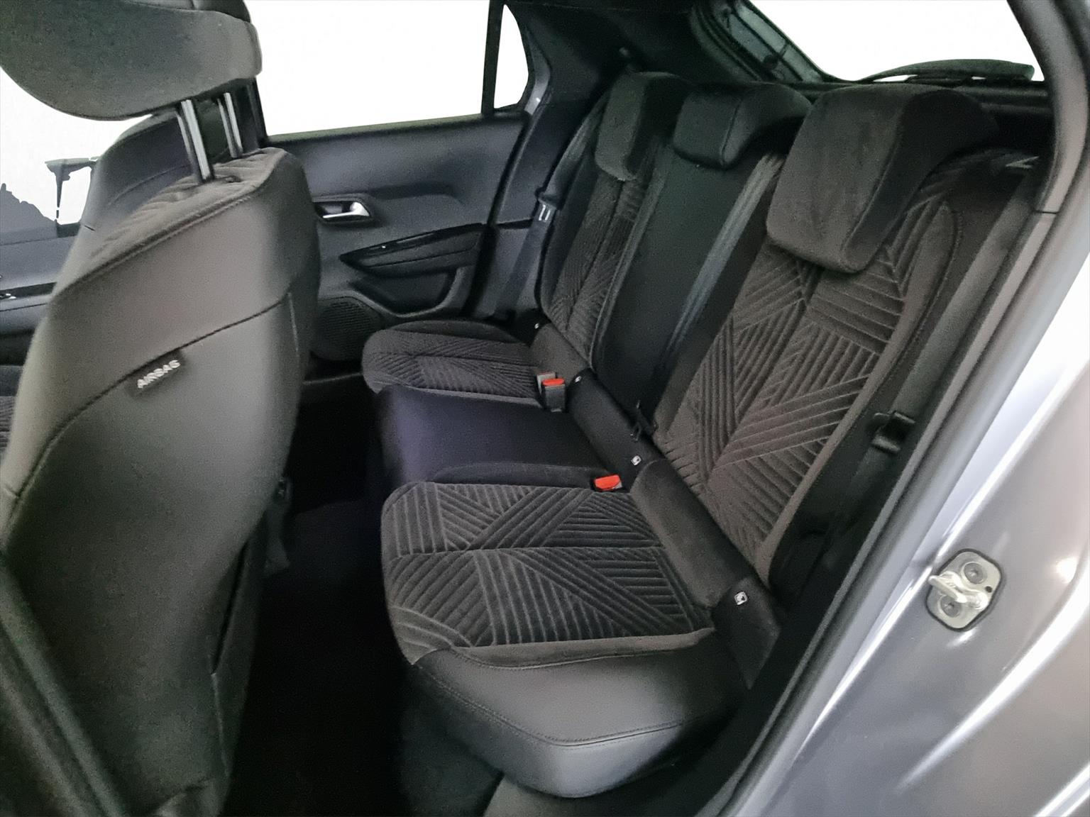 LANCIA Ypsilon Elektro 156 LX-image-6