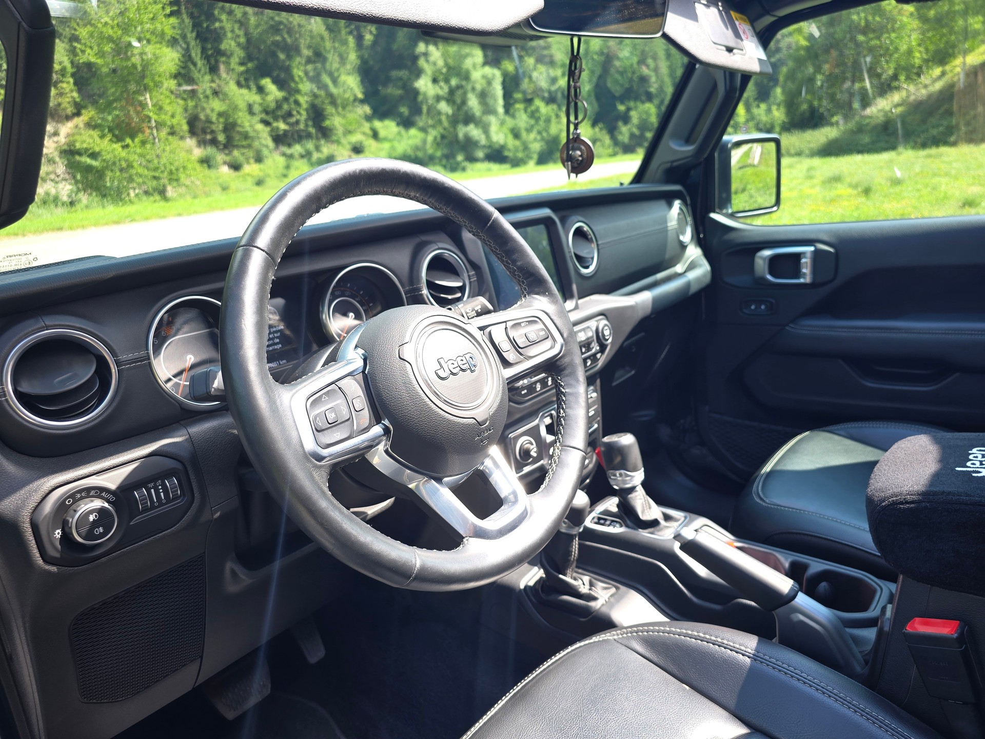 JEEP Wrangler Overland 280 PS Limited Edition-image-18