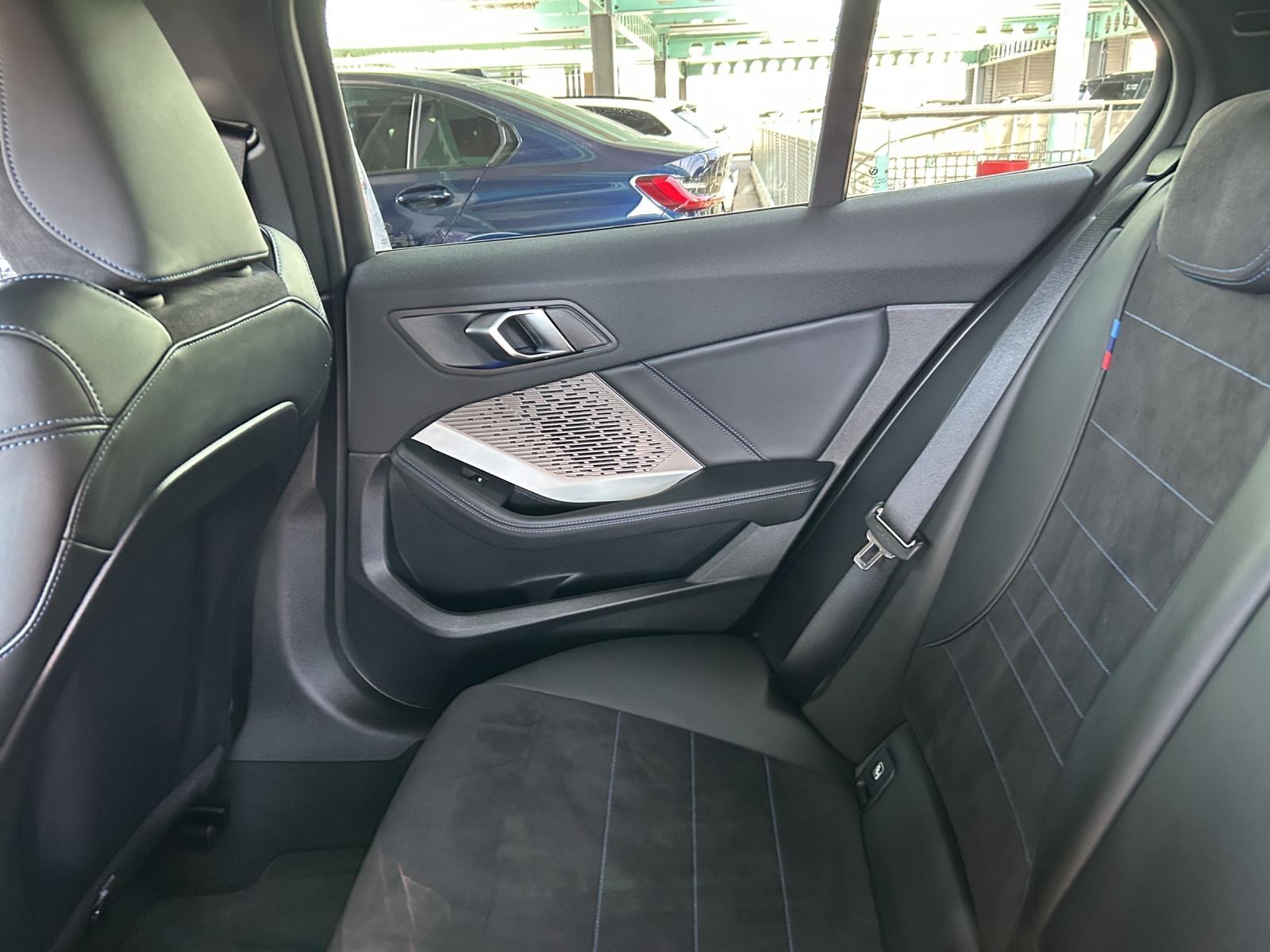 BMW 123 xDrive-image-24