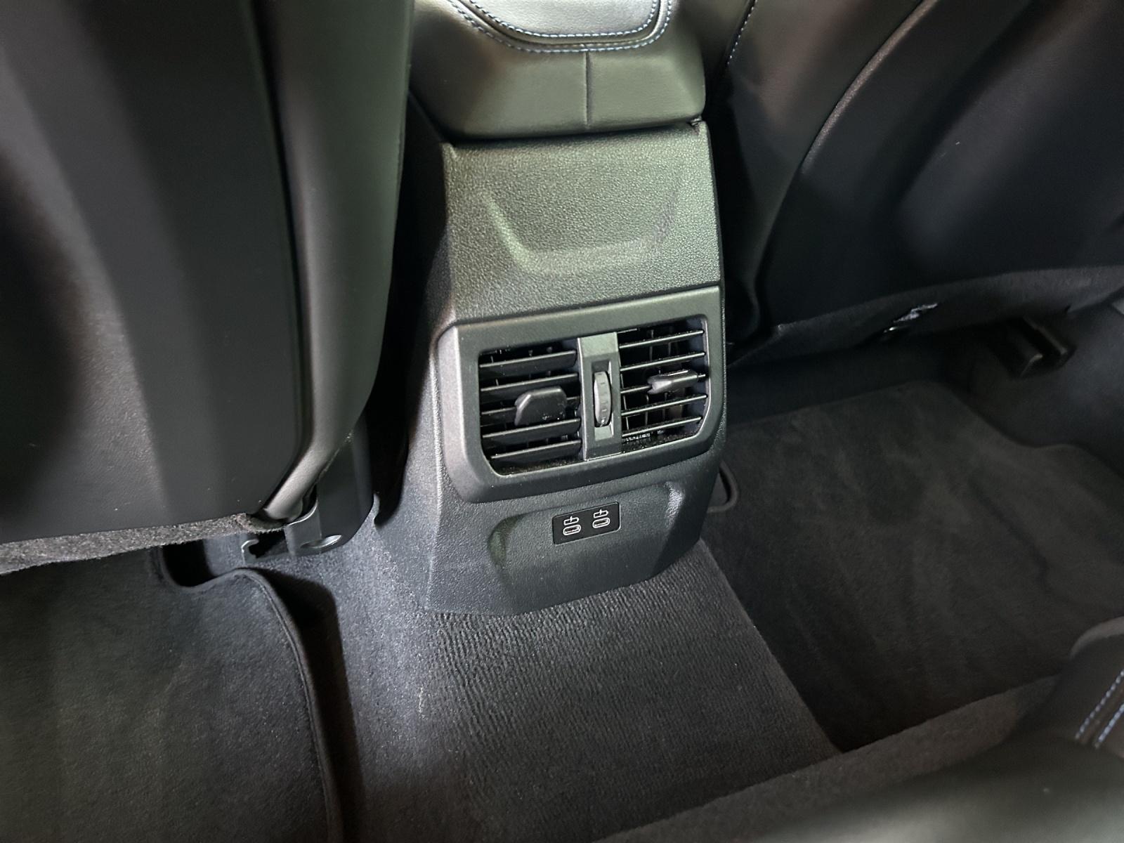 BMW 123 xDrive-image-21