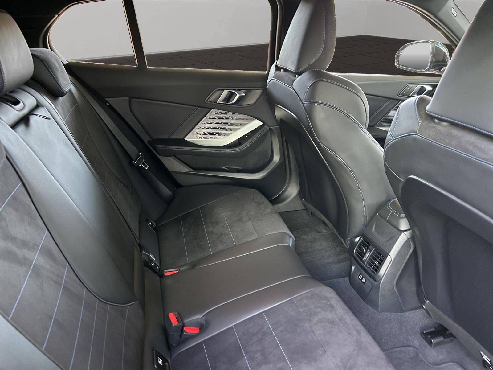 BMW 123 xDrive-image-22
