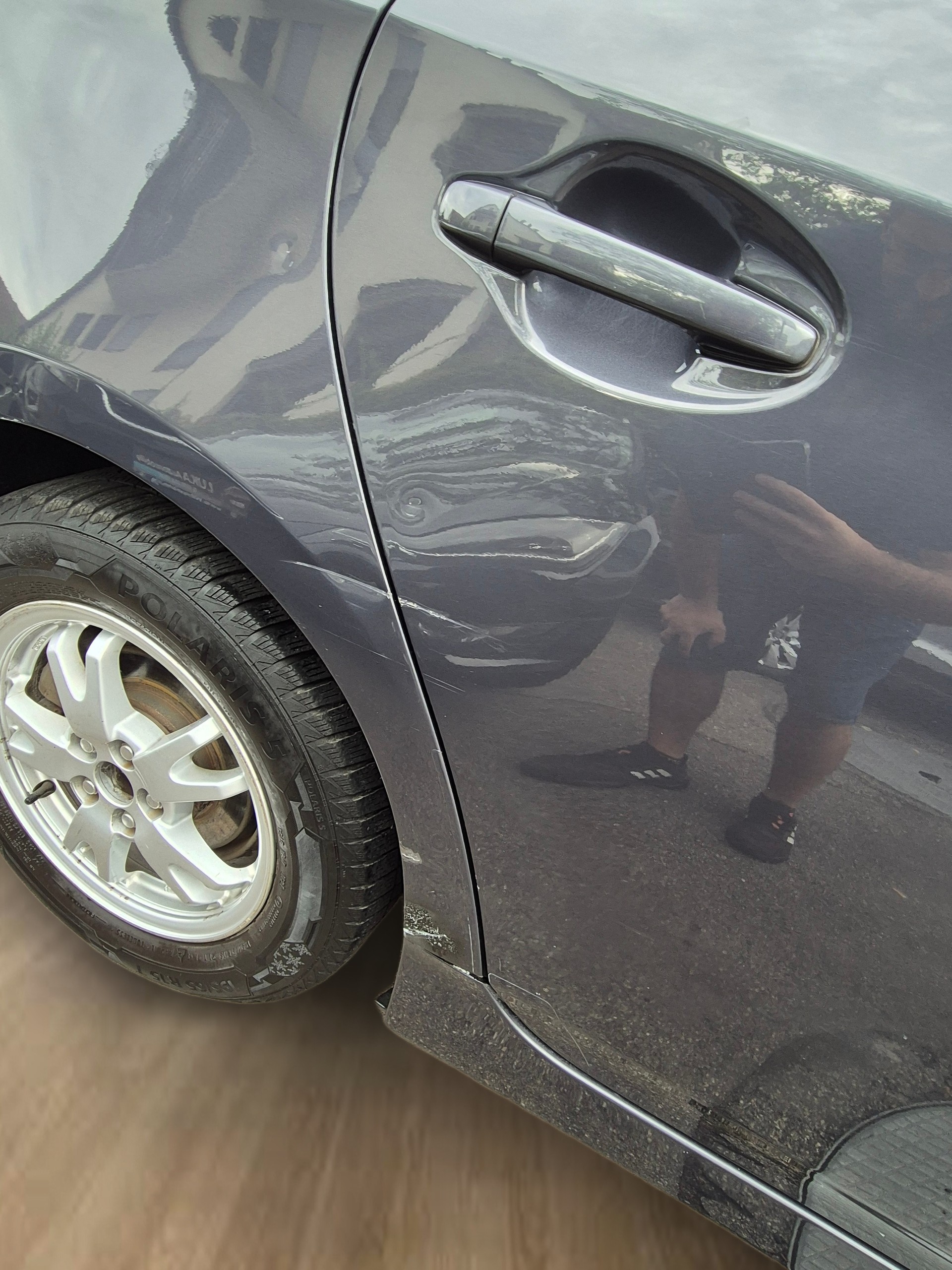 TOYOTA Prius 1.8 16V HSD Sol Premium-image-11