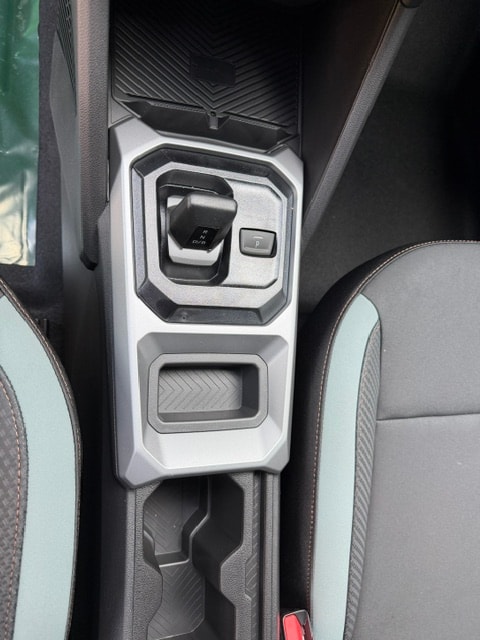 DACIA Duster HEV 155 Extreme-image-16
