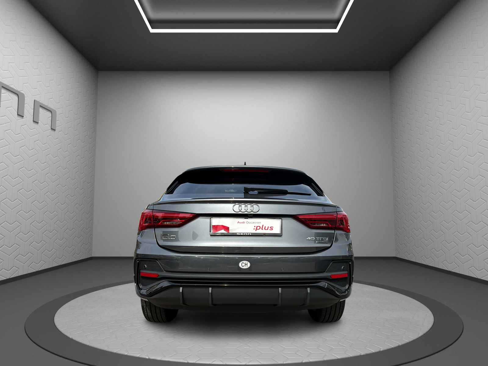 AUDI Q3 Sportback 40 TFSI S line quattro S-tronic-image-4