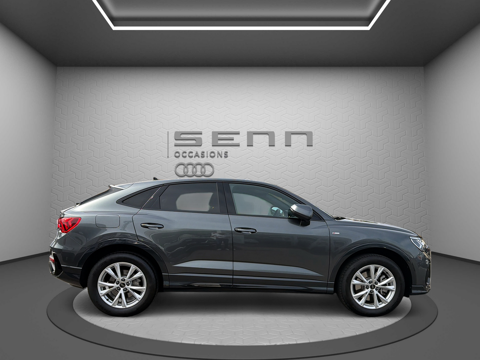 AUDI Q3 Sportback 40 TFSI S line quattro S-tronic-image-6