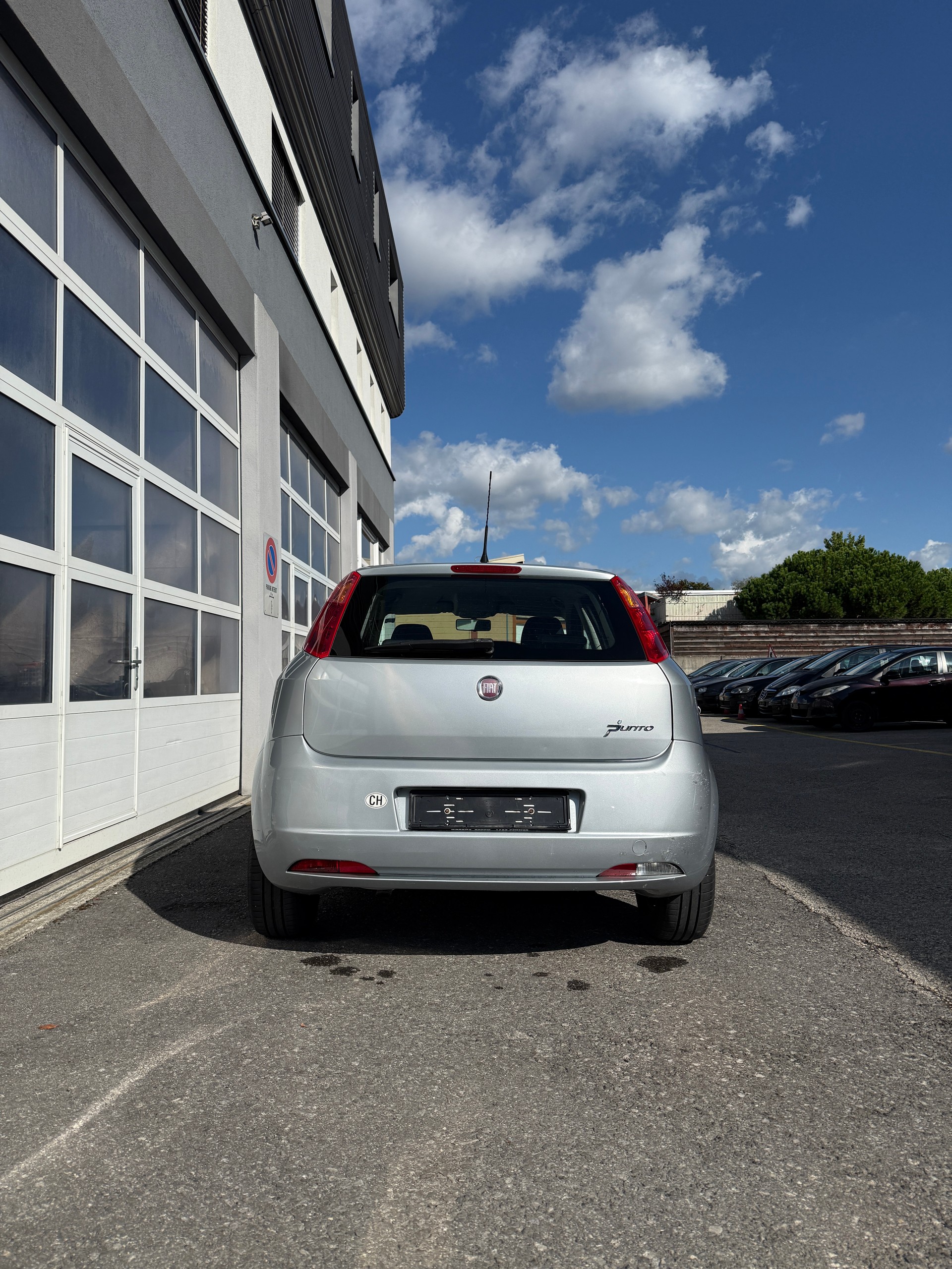 FIAT Punto 1.4 16V Emotion-image-4