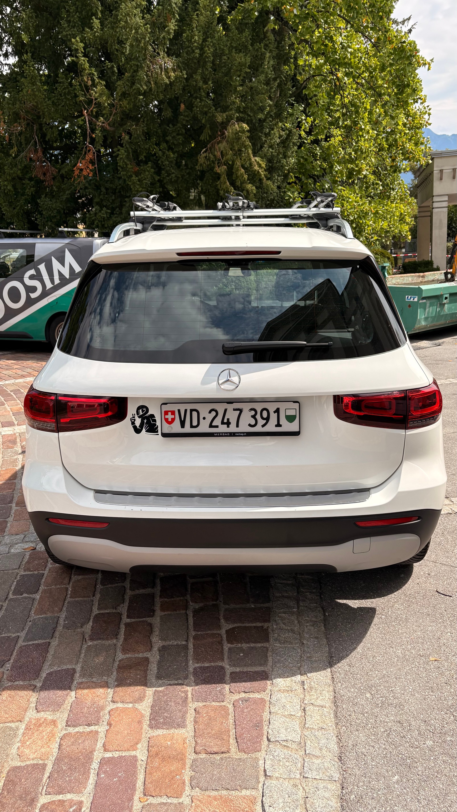 MERCEDES-BENZ GLB 180 d Style-image-1
