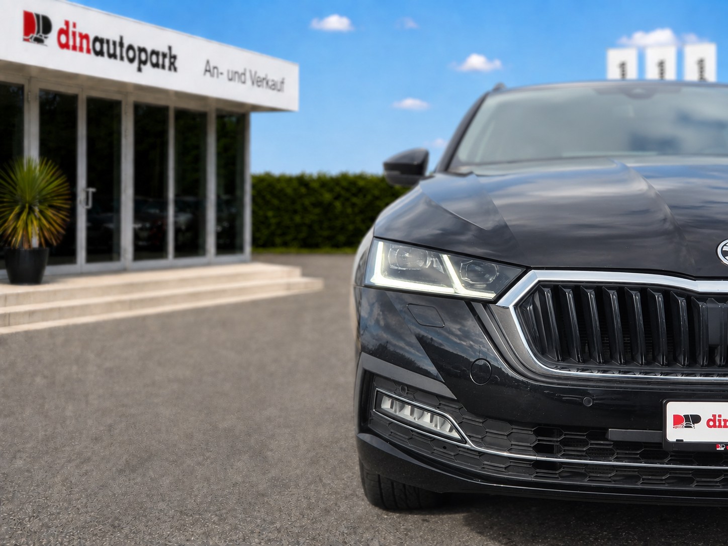 SKODA Octavia Combi 2.0 TDI DSG Ambition 4x4 * Top Zustand * Abstandstempomat * Spurhalte *-image-1