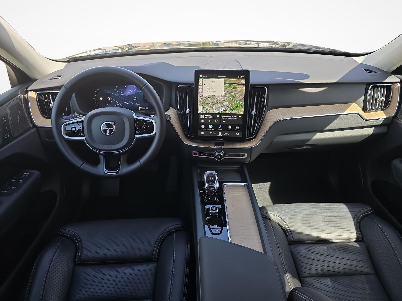 VOLVO XC60 2.0 T6 TE Plus Dark eAWD-image-9