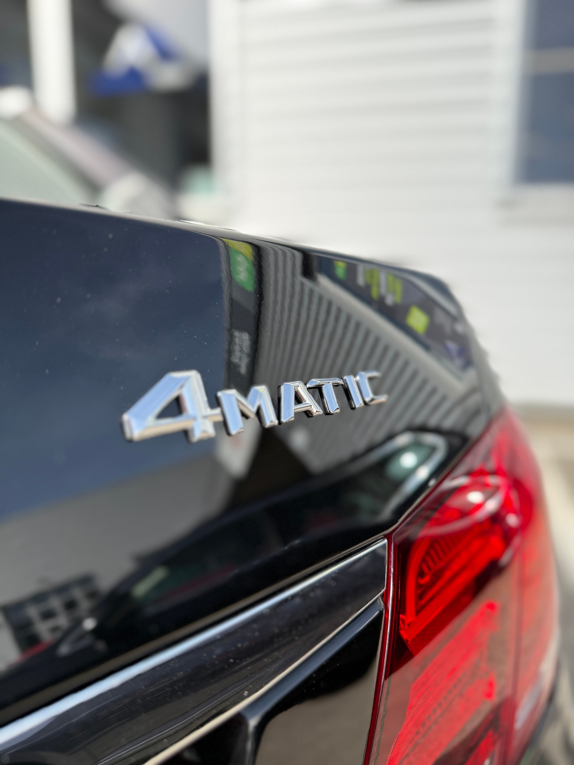 MERCEDES-BENZ E 350 4Matic 7G-Tronic AMG-Line-image-19