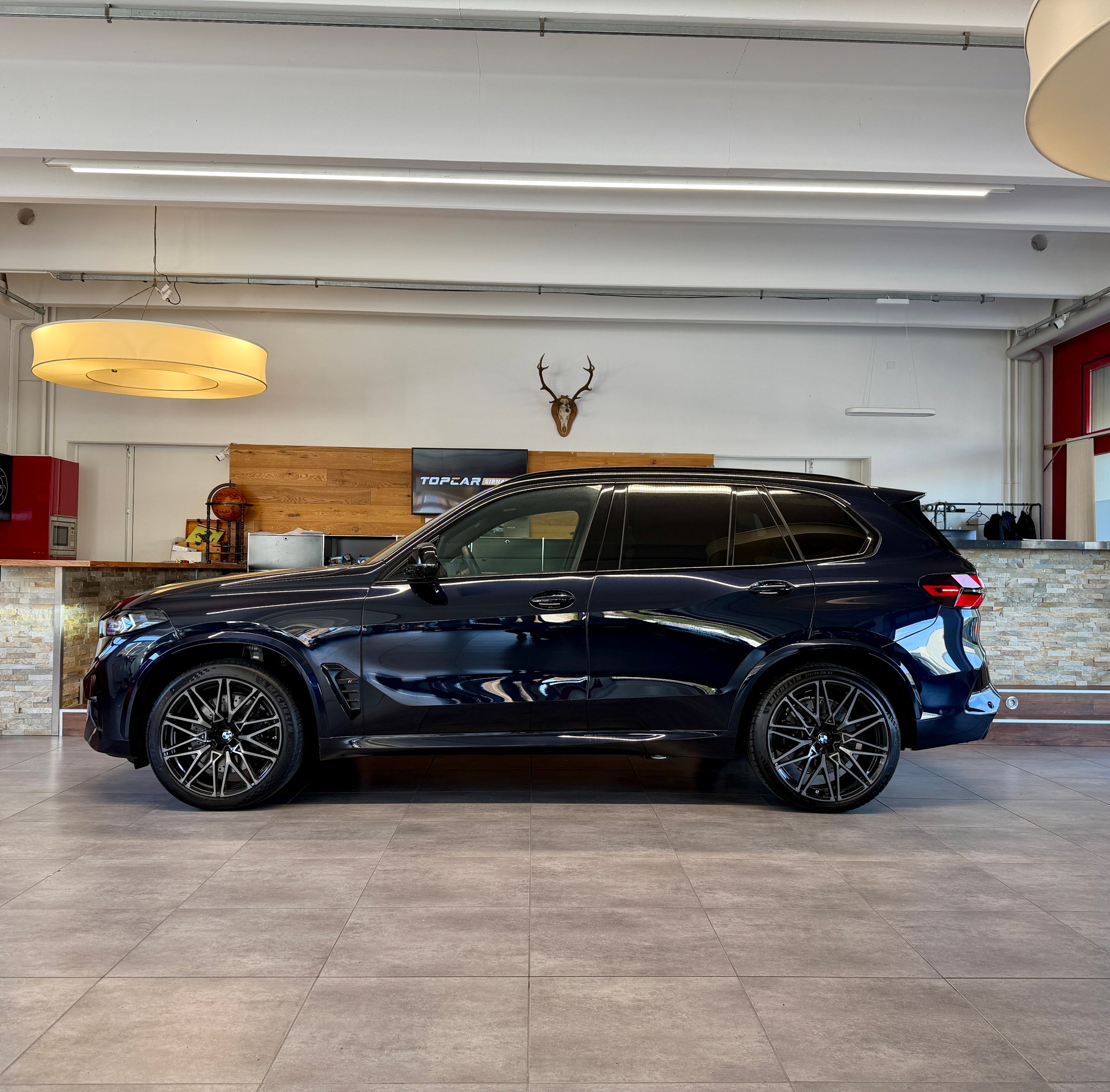 BMW X5M Competition-image-2