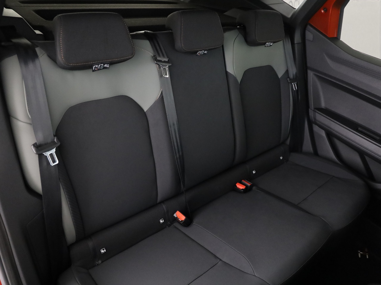 DACIA Duster 1.6 Hybrid Extreme-image-7