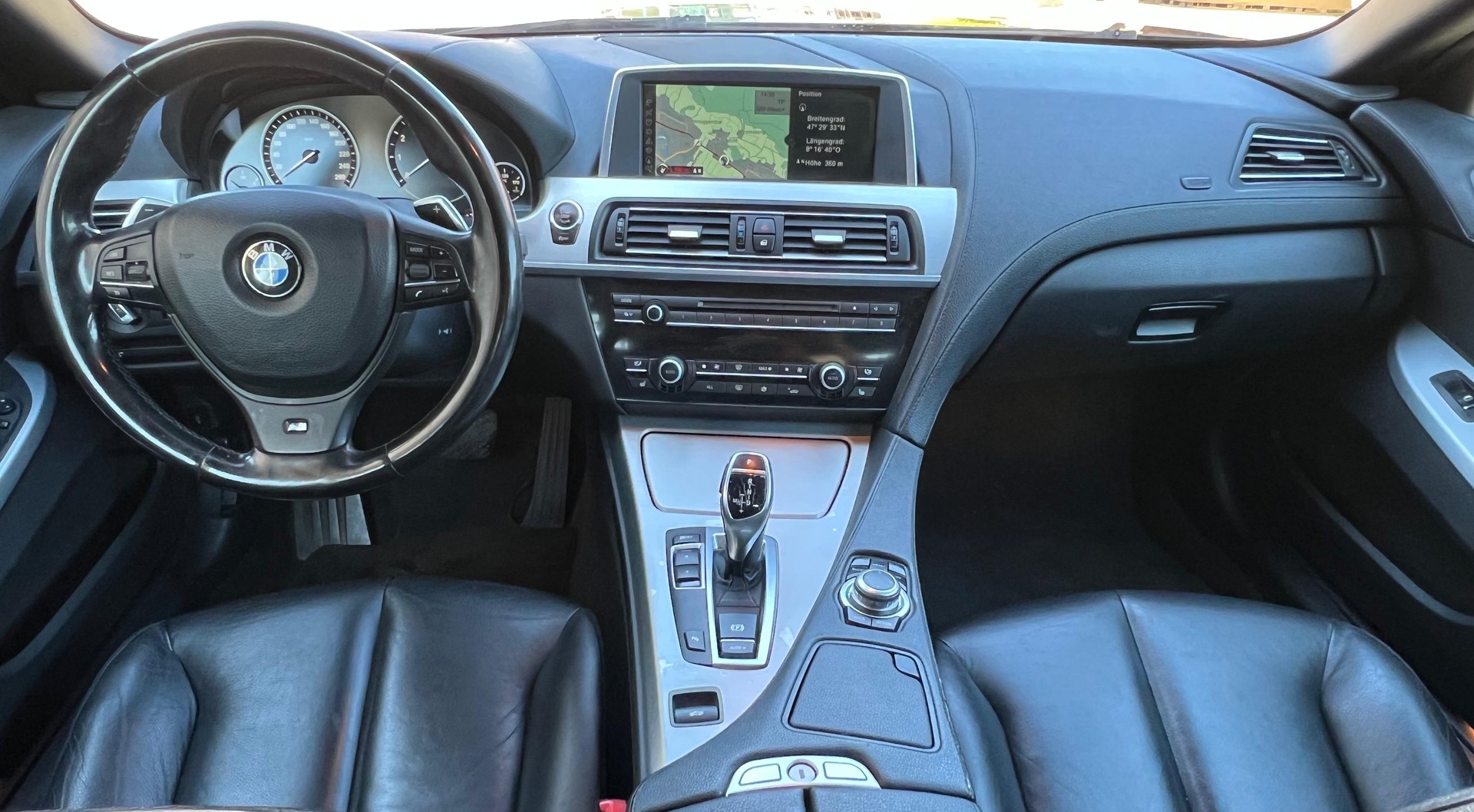 BMW 640i Cabrio-image-8