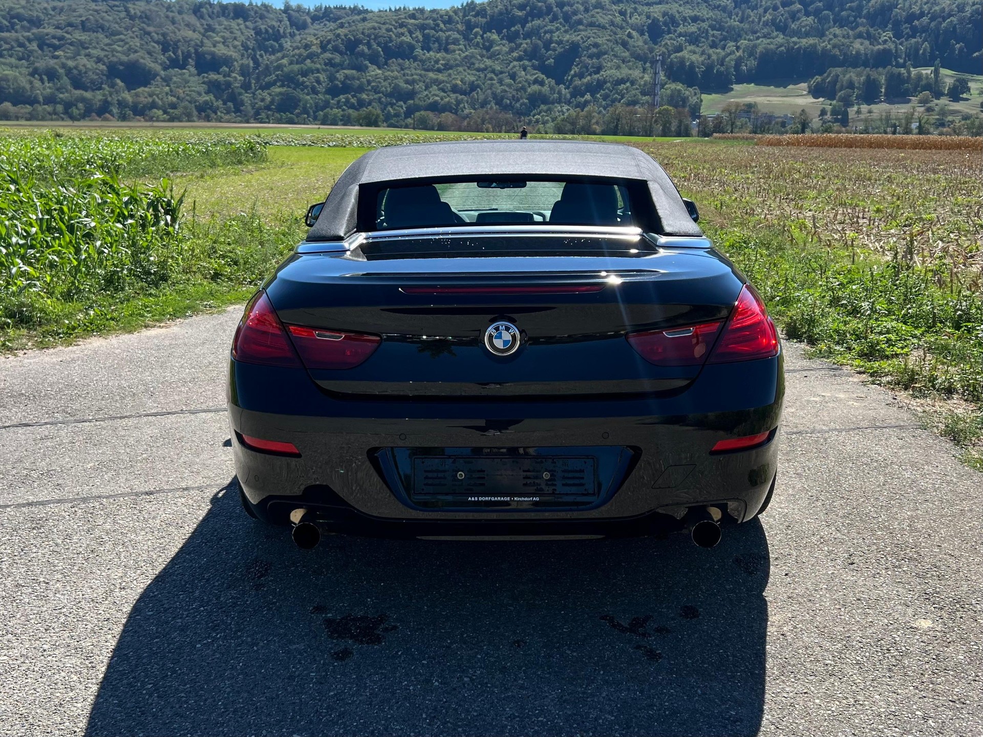BMW 640i Cabrio-image-3