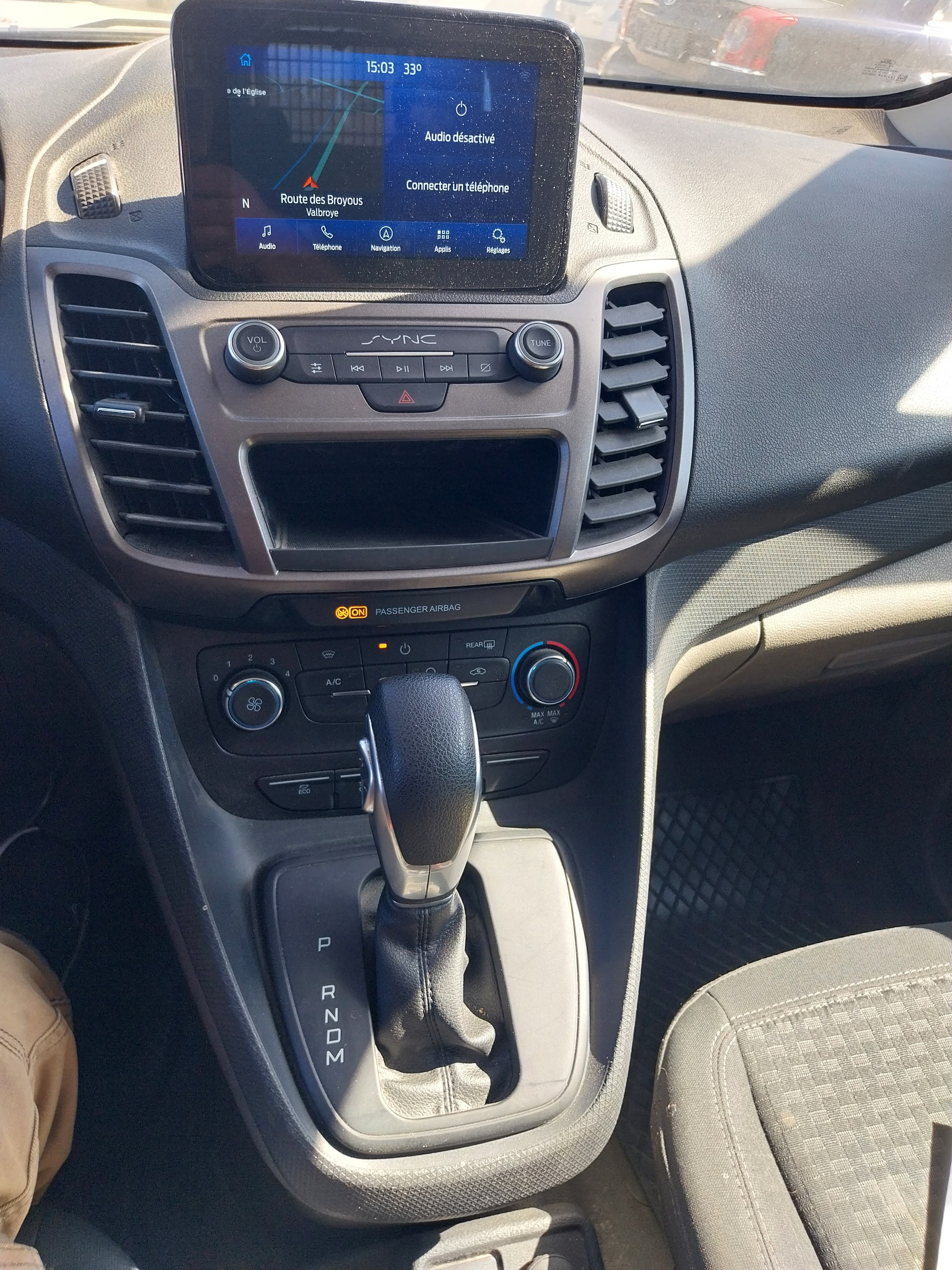 FORD Transit Connect DC T240 1.5 EcoBlue Trend Automat-image-8