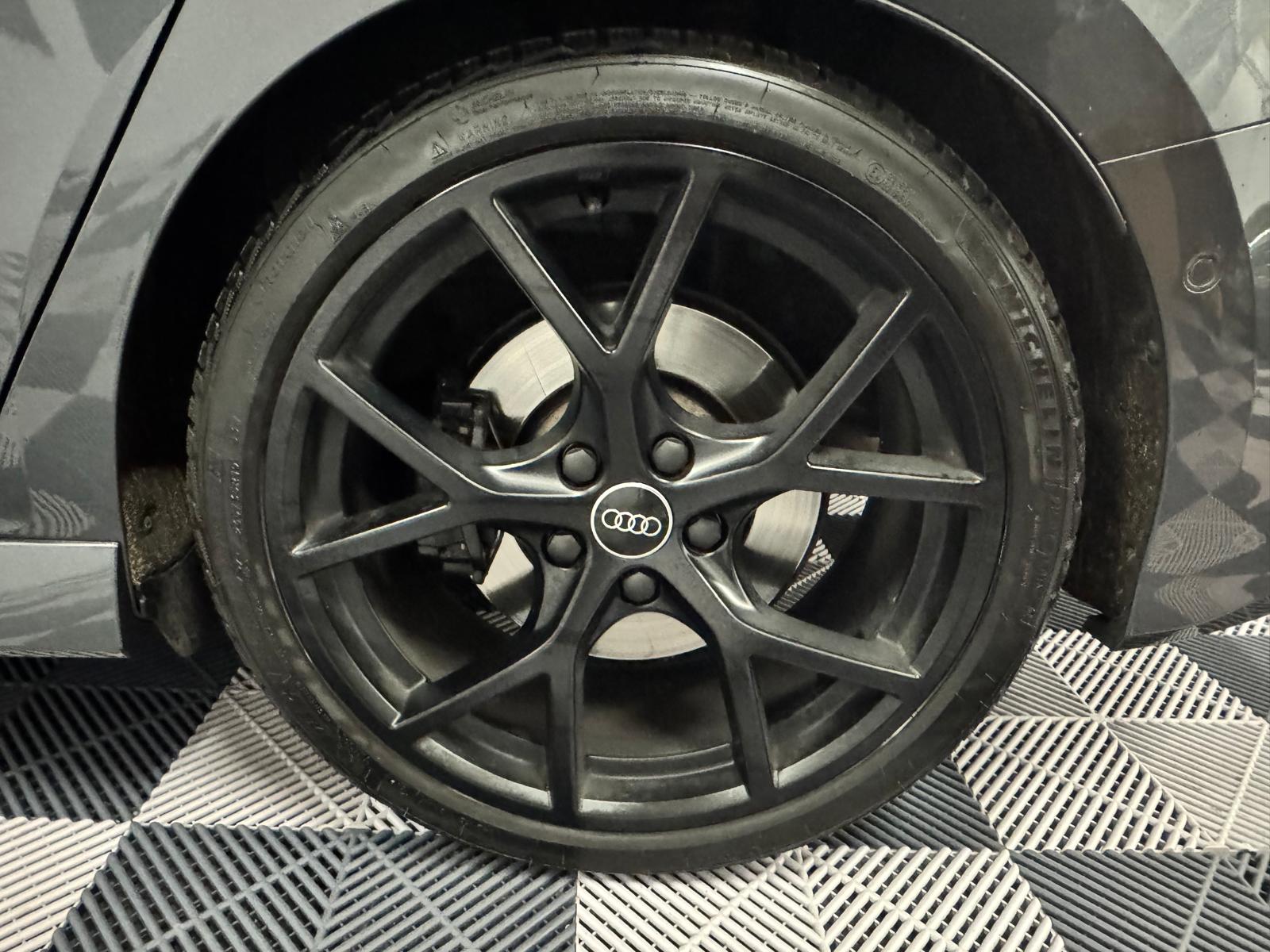 AUDI RS3 Sportback 2.5 TSI quattro S-tronic-image-28